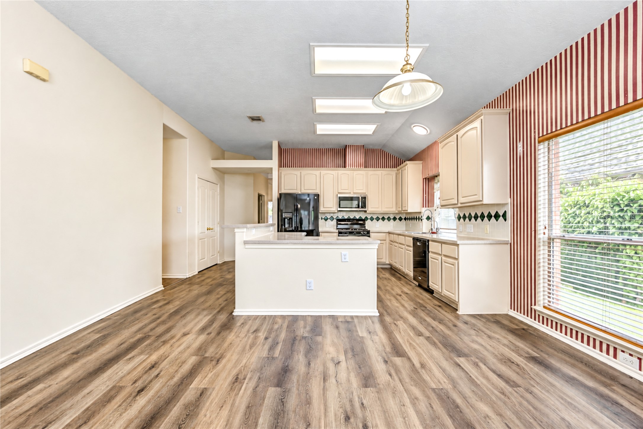 12619 Vineyard Trail Lane Property Photo 12
