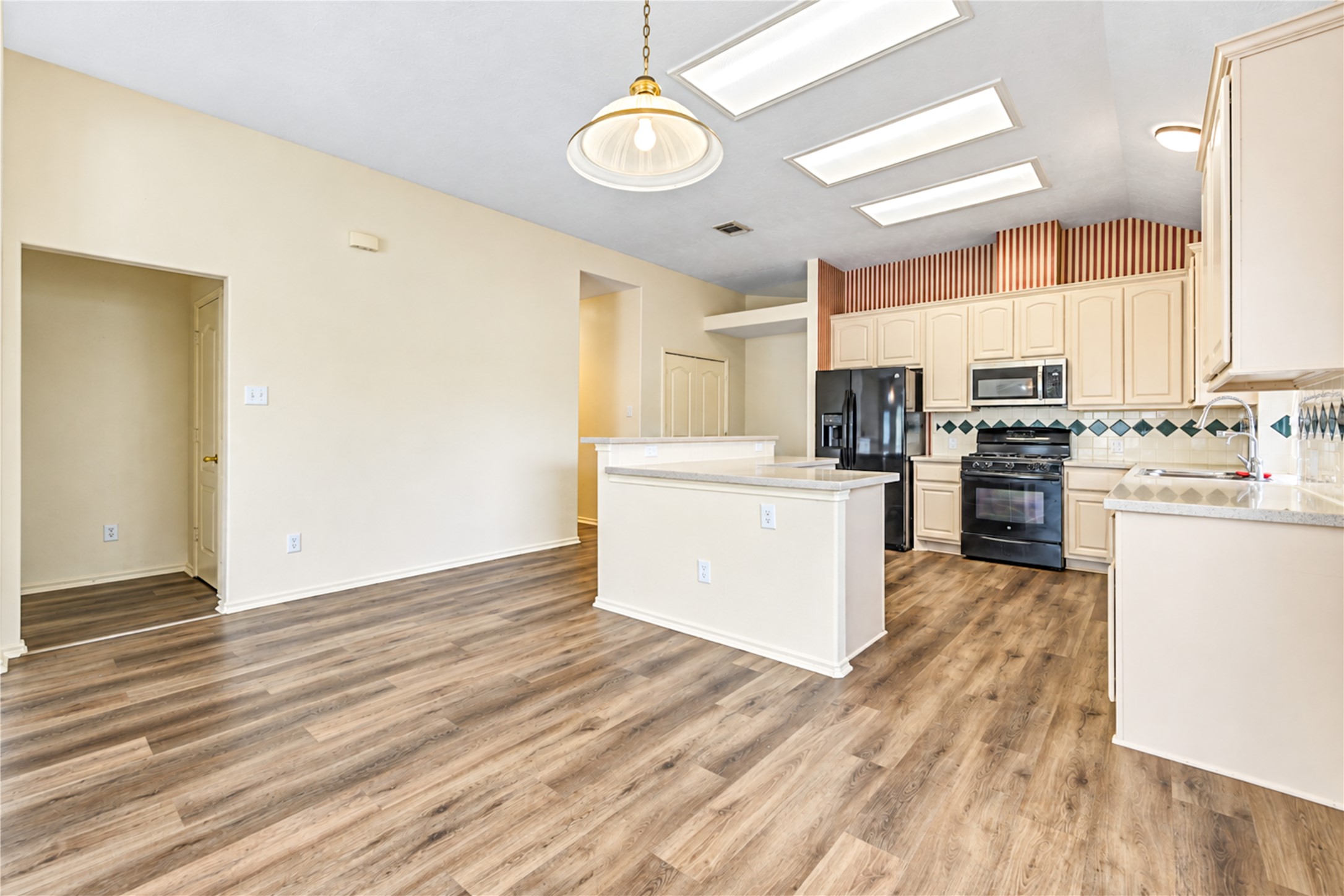 12619 Vineyard Trail Lane Property Photo 13