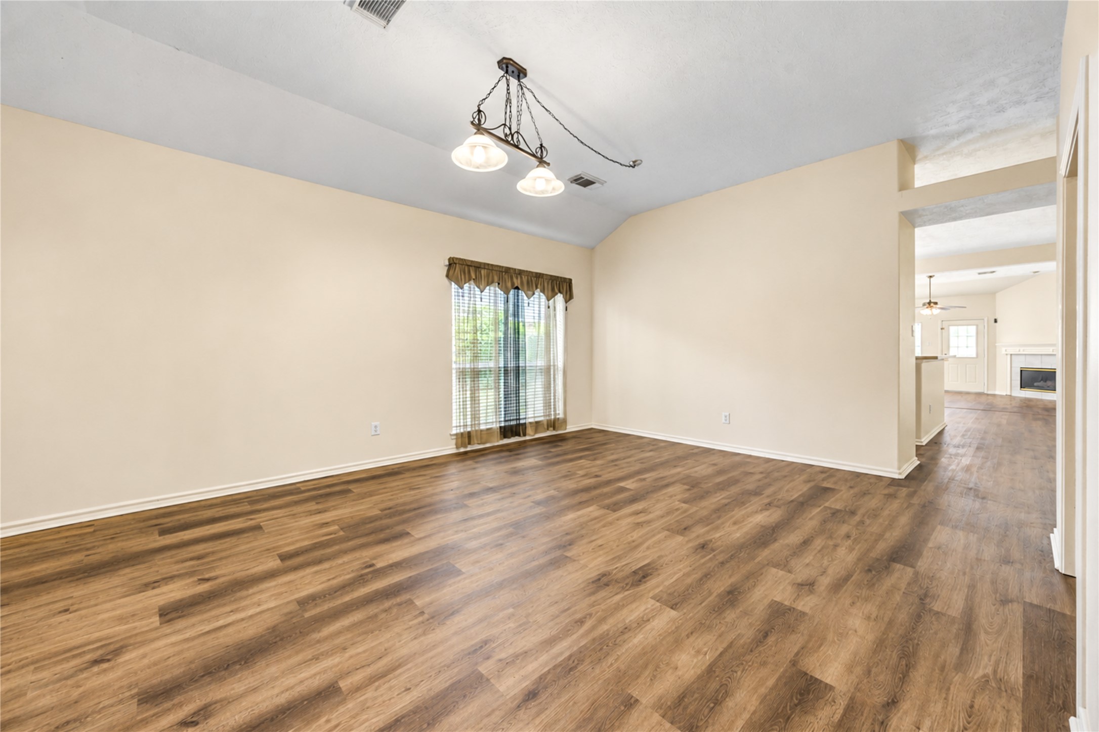 12619 Vineyard Trail Lane Property Photo 33