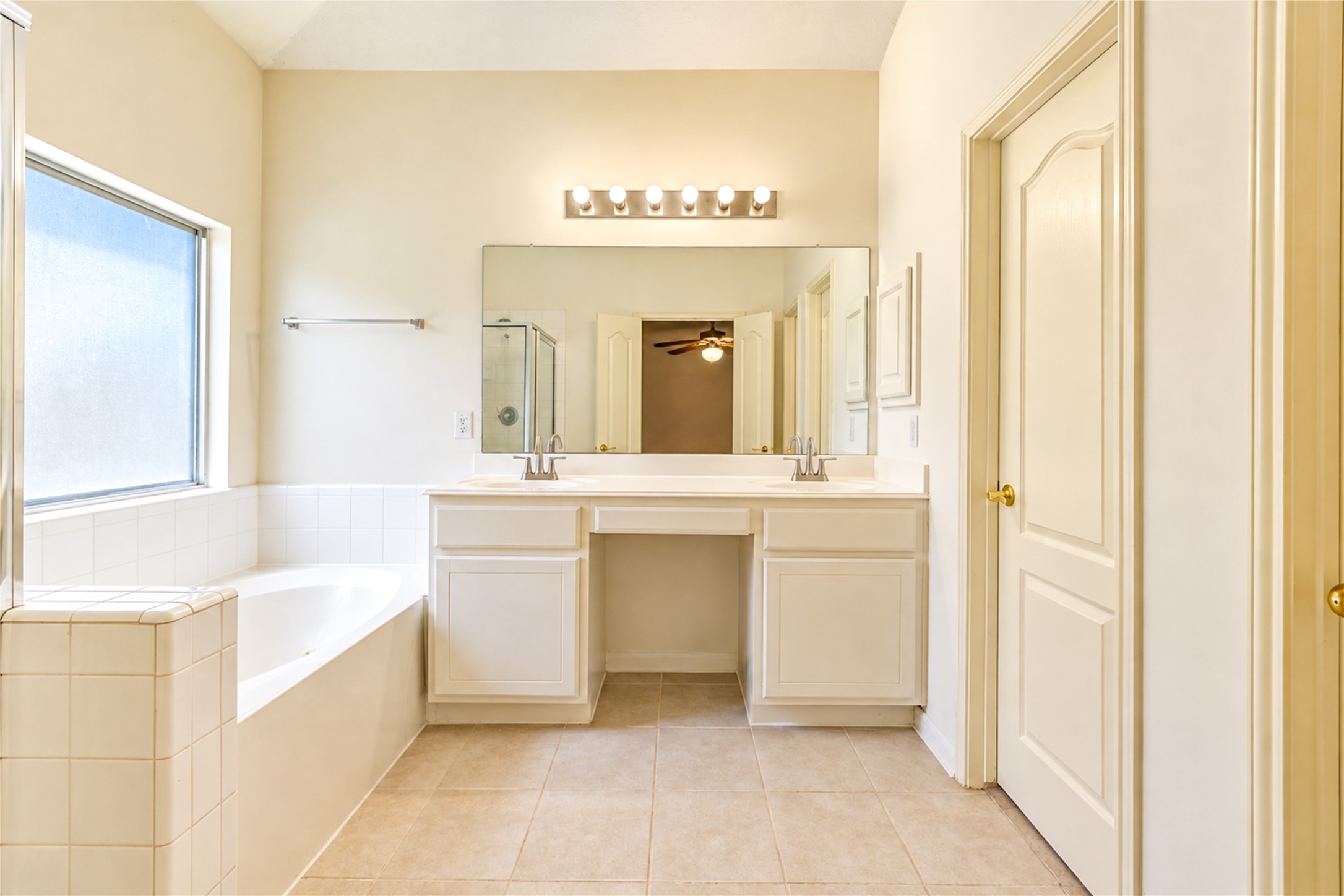 12619 Vineyard Trail Lane Property Photo 35