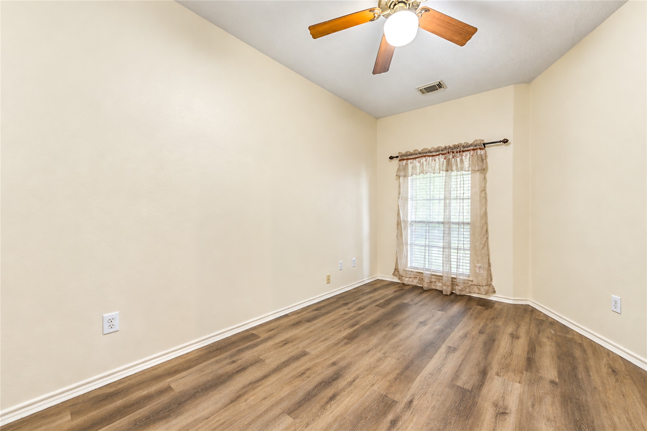 12619 Vineyard Trail Lane Property Photo 36