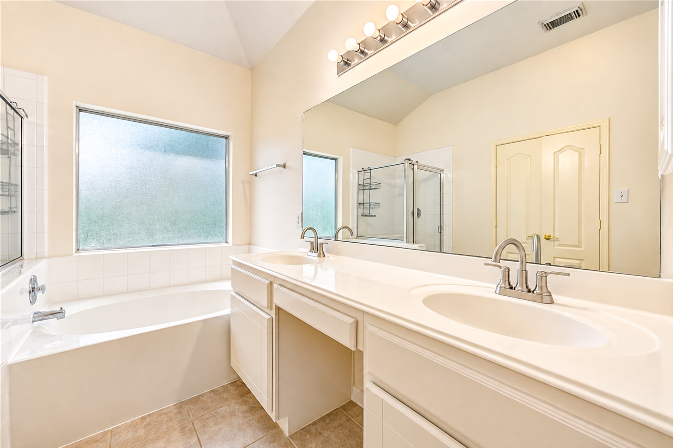 12619 Vineyard Trail Lane Property Photo 38