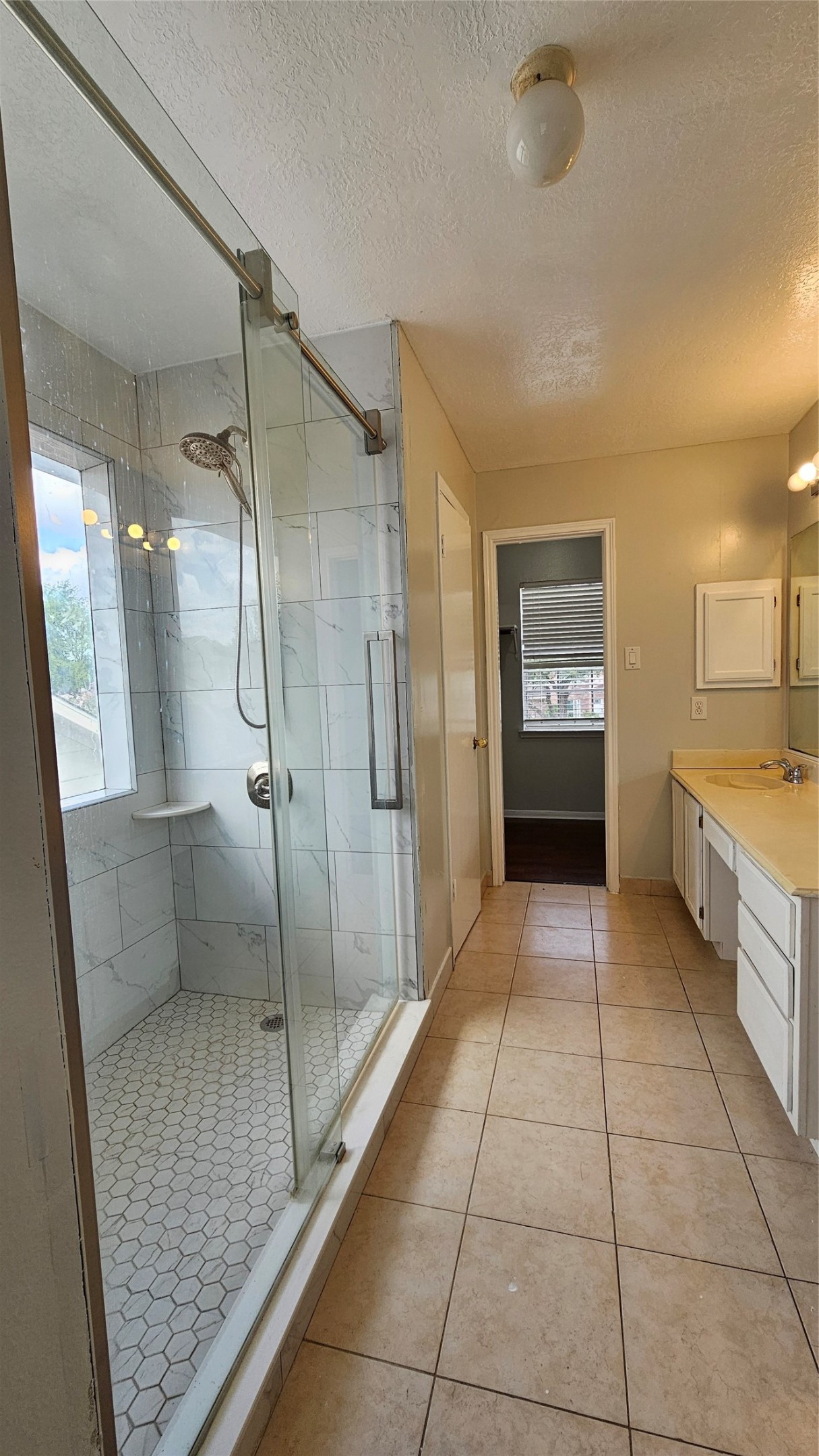 8435 Battleoak Drive Property Photo 13