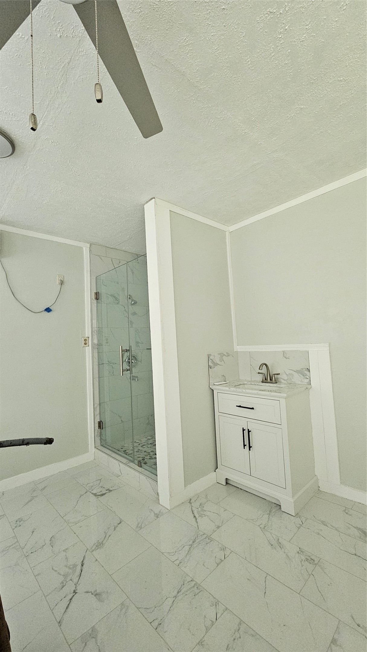 8435 Battleoak Drive Property Photo 15