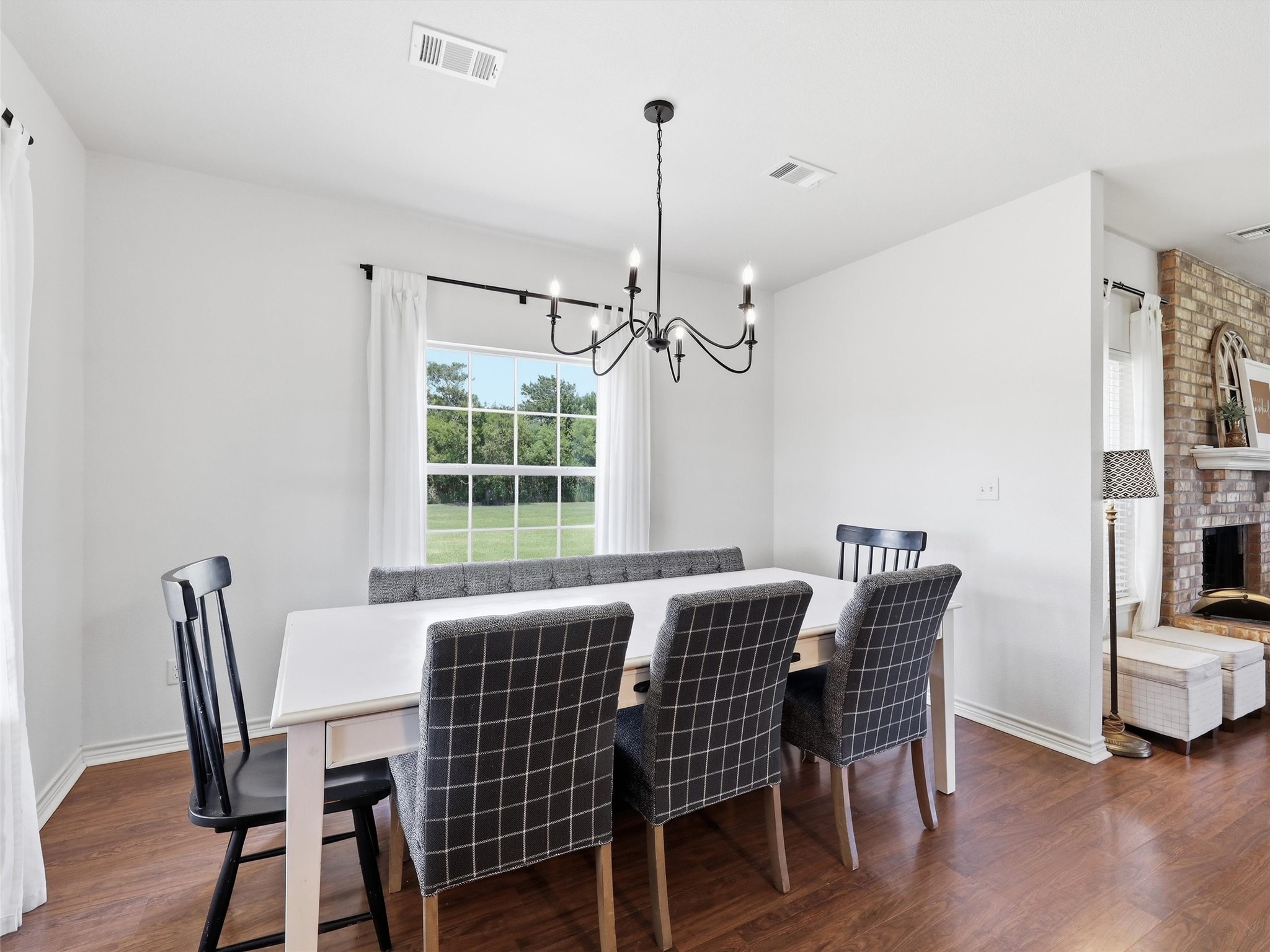 4560 Mcdermand Road Property Photo 15