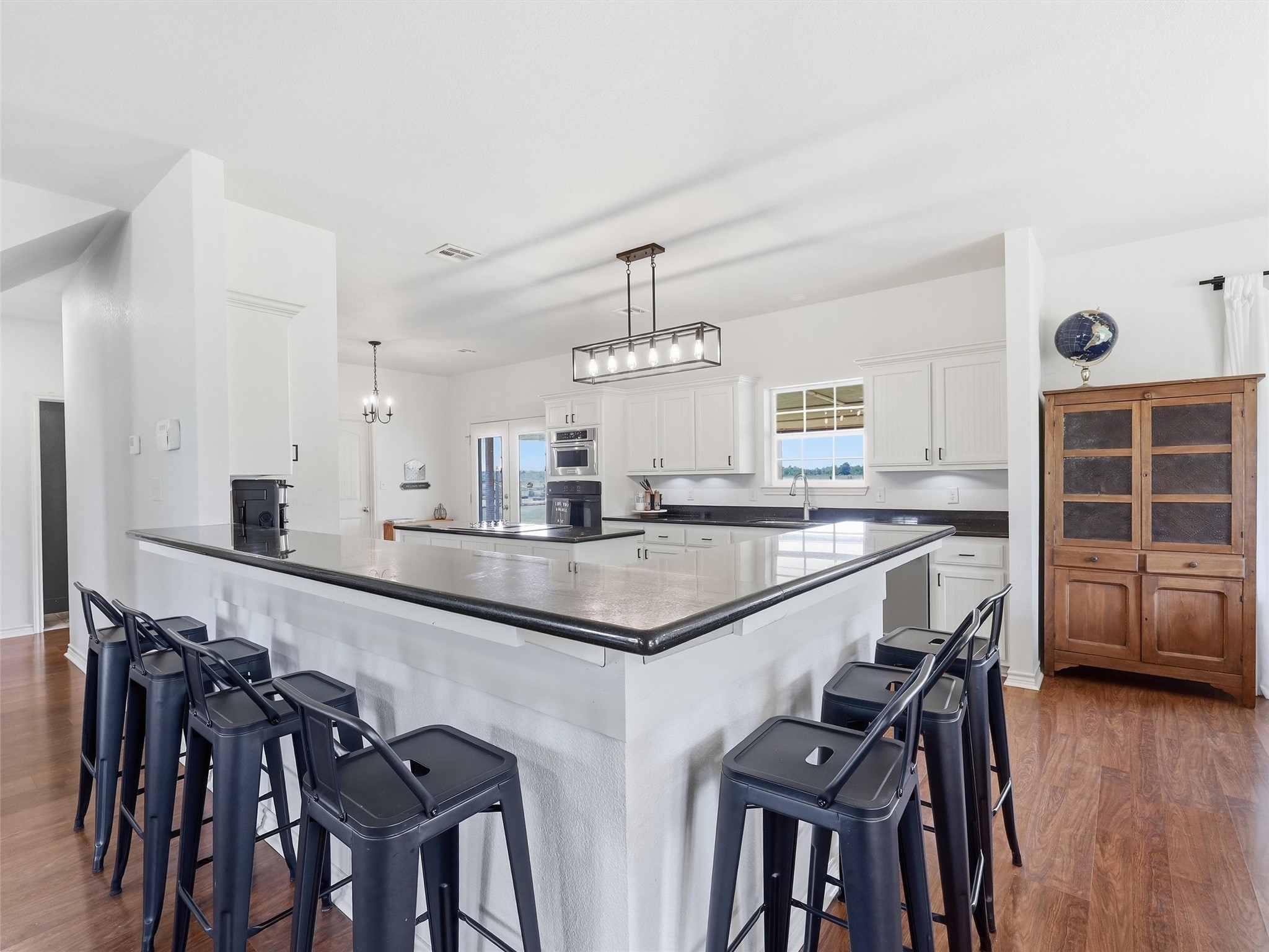 4560 Mcdermand Road Property Photo 17
