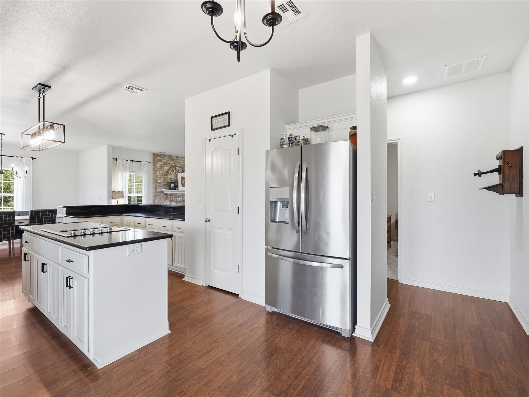4560 Mcdermand Road Property Photo 21