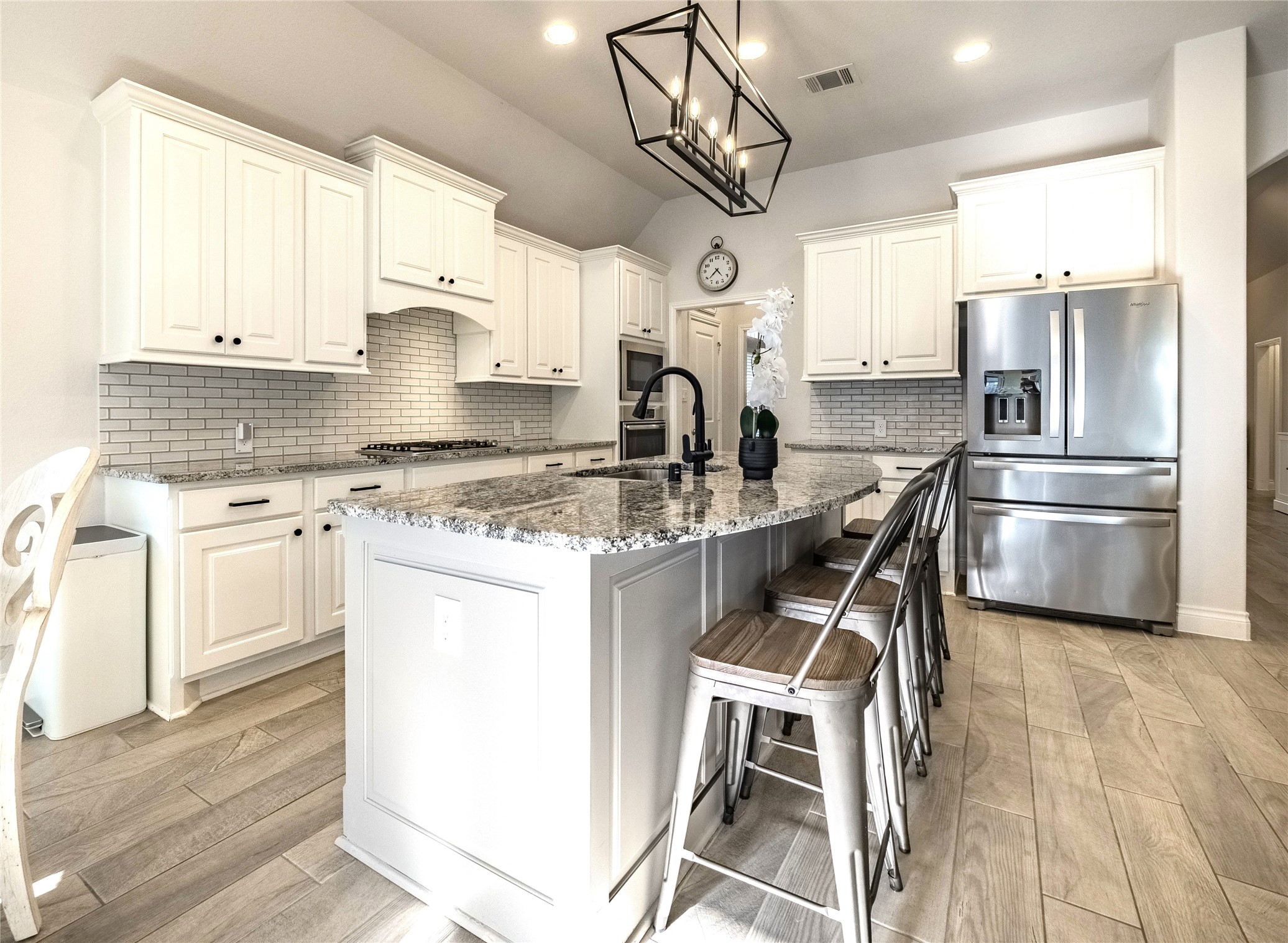 10406 Fluxus Way Property Photo 4