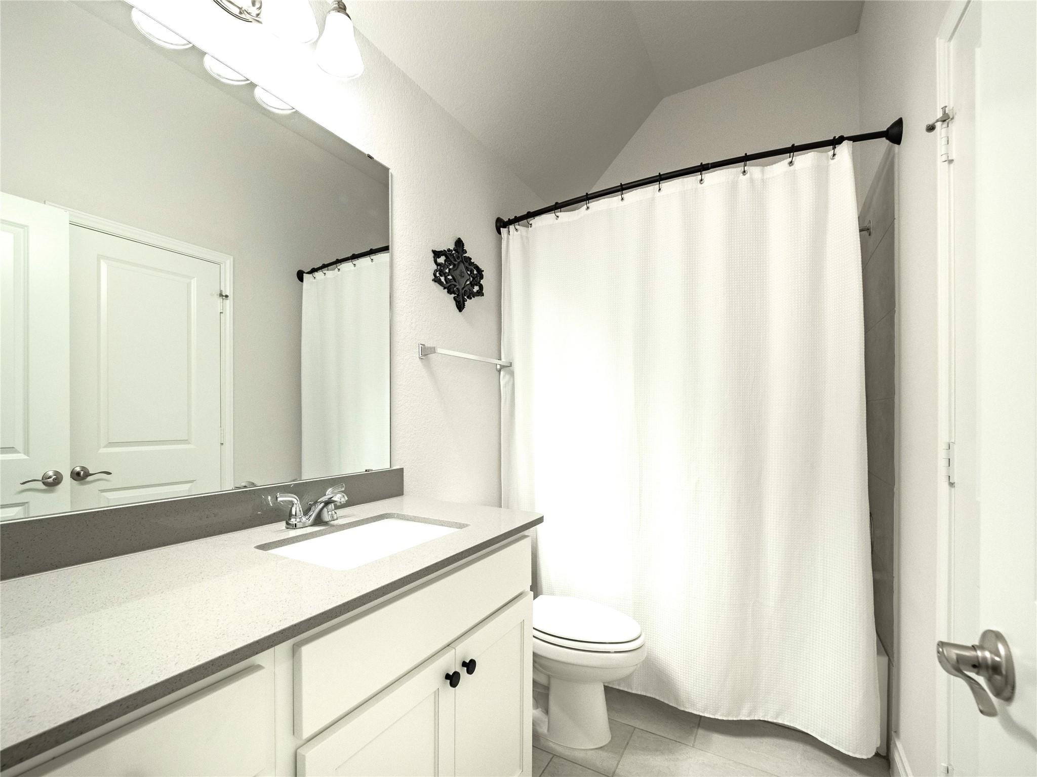 10406 Fluxus Way Property Photo 13