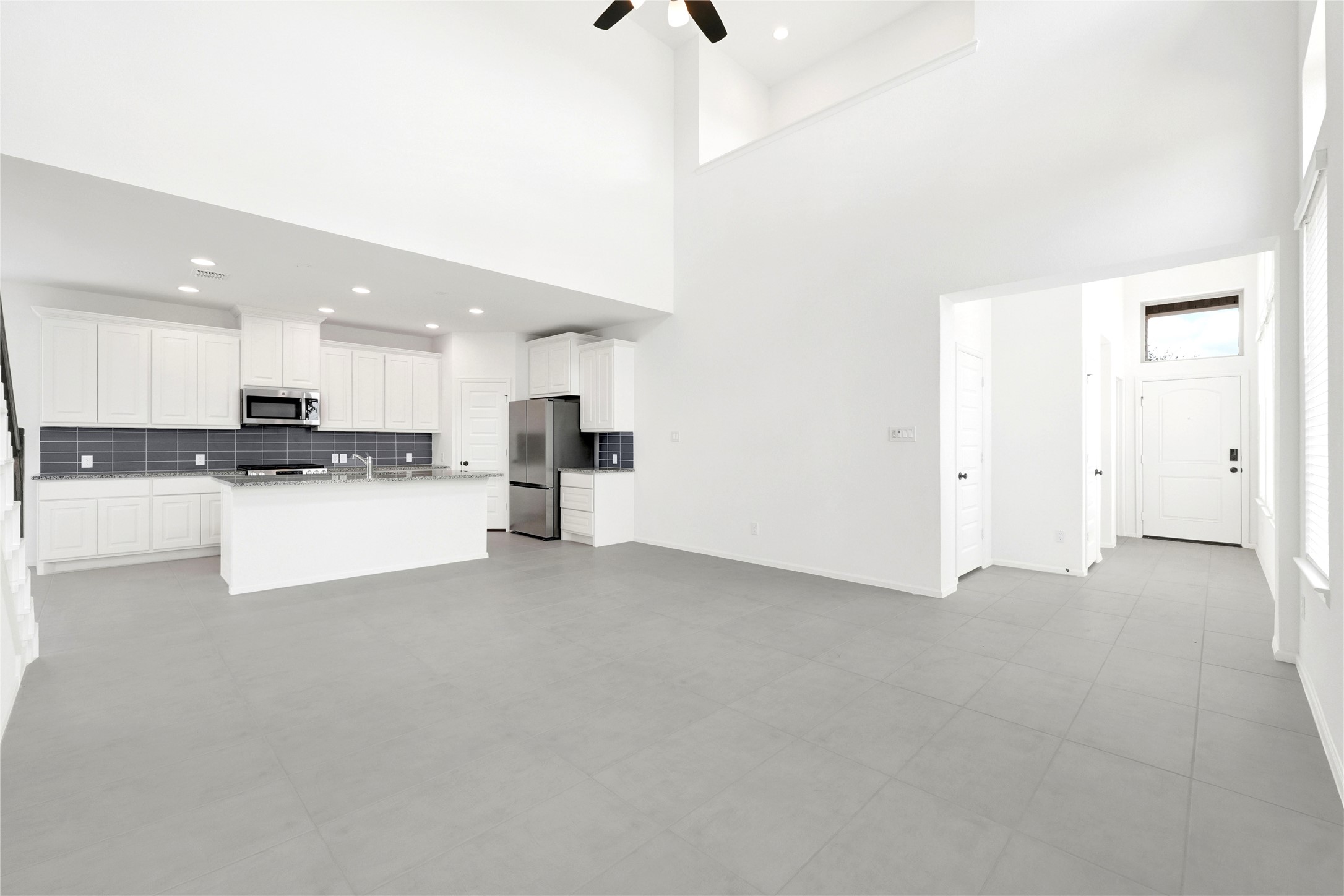 31010 Evening Skye Drive Property Photo 4