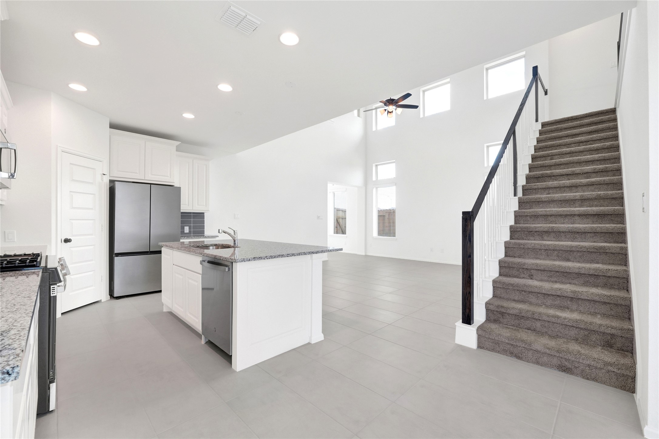 31010 Evening Skye Drive Property Photo 10