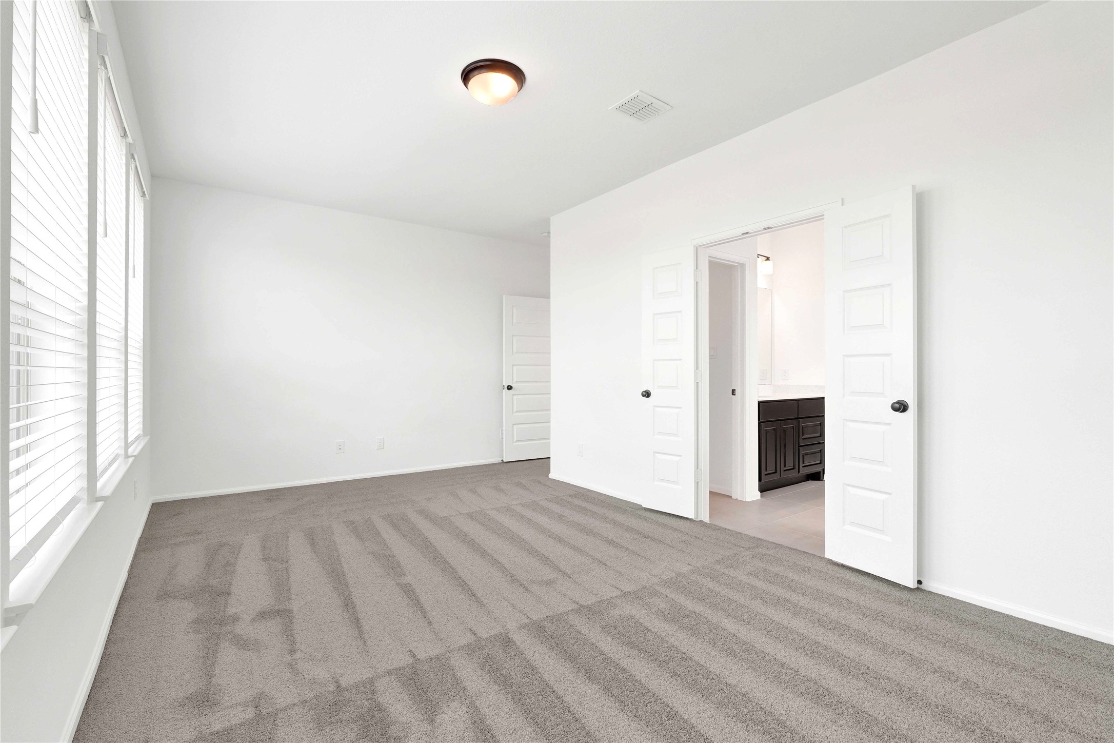 31010 Evening Skye Drive Property Photo 24