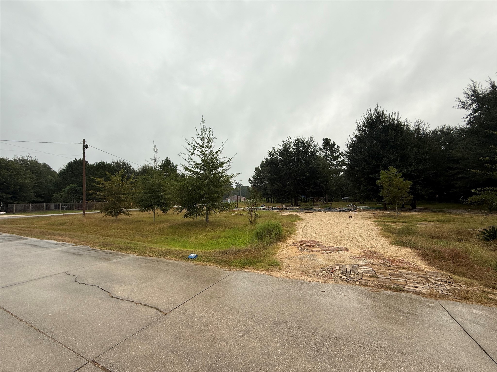 13 County Road 3410 Property Photo 2