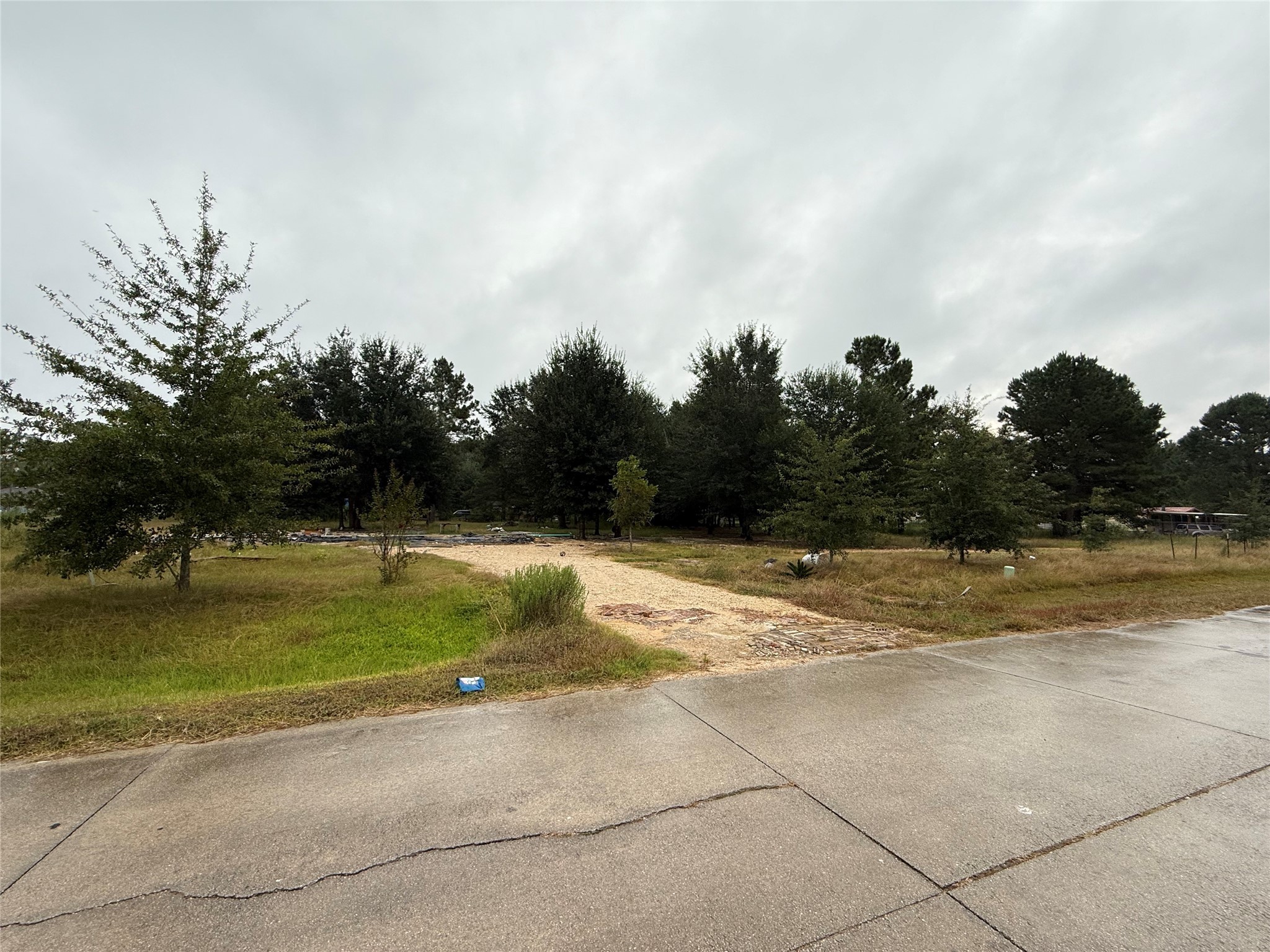 13 County Road 3410 Property Photo 6