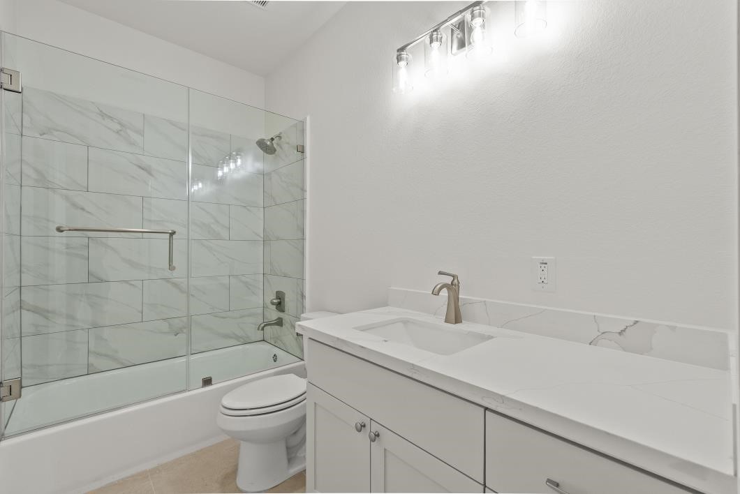512 2nd Property Photo 18