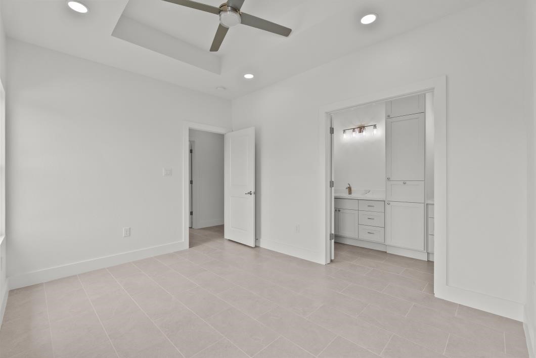 512 2nd Property Photo 22