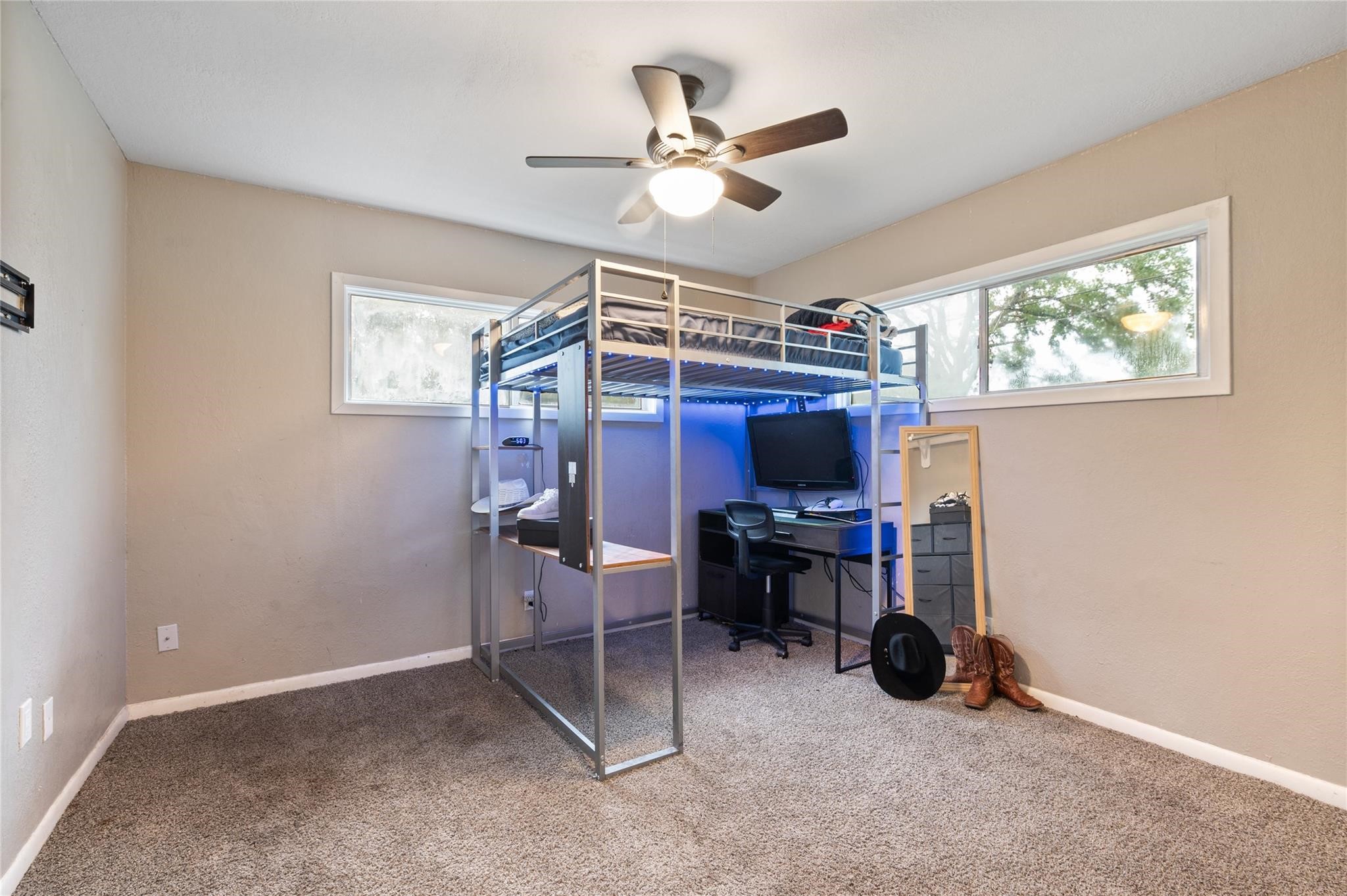702 Avenue J Property Photo 15