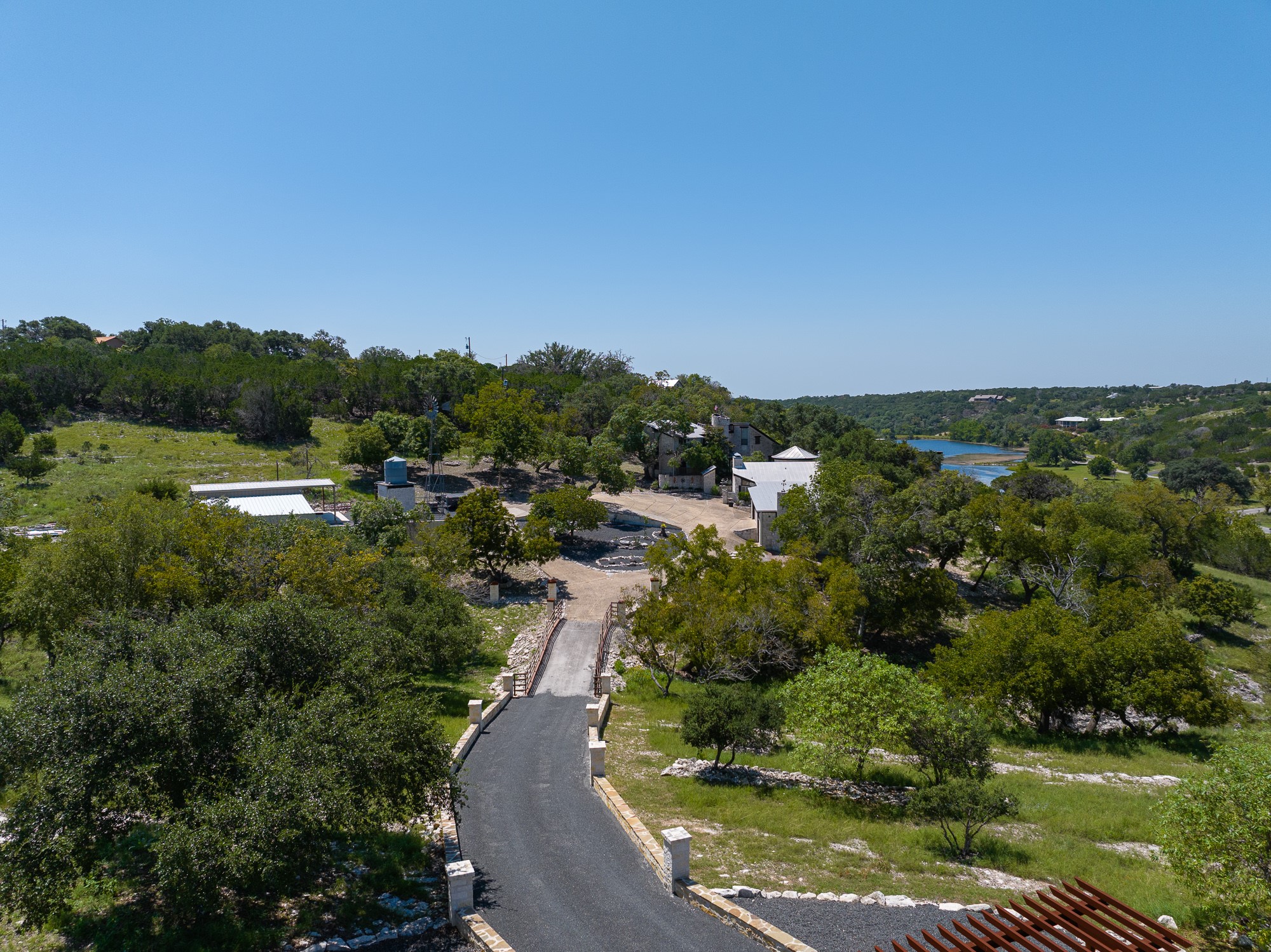 582- Harper Real Estate Listings Main Image