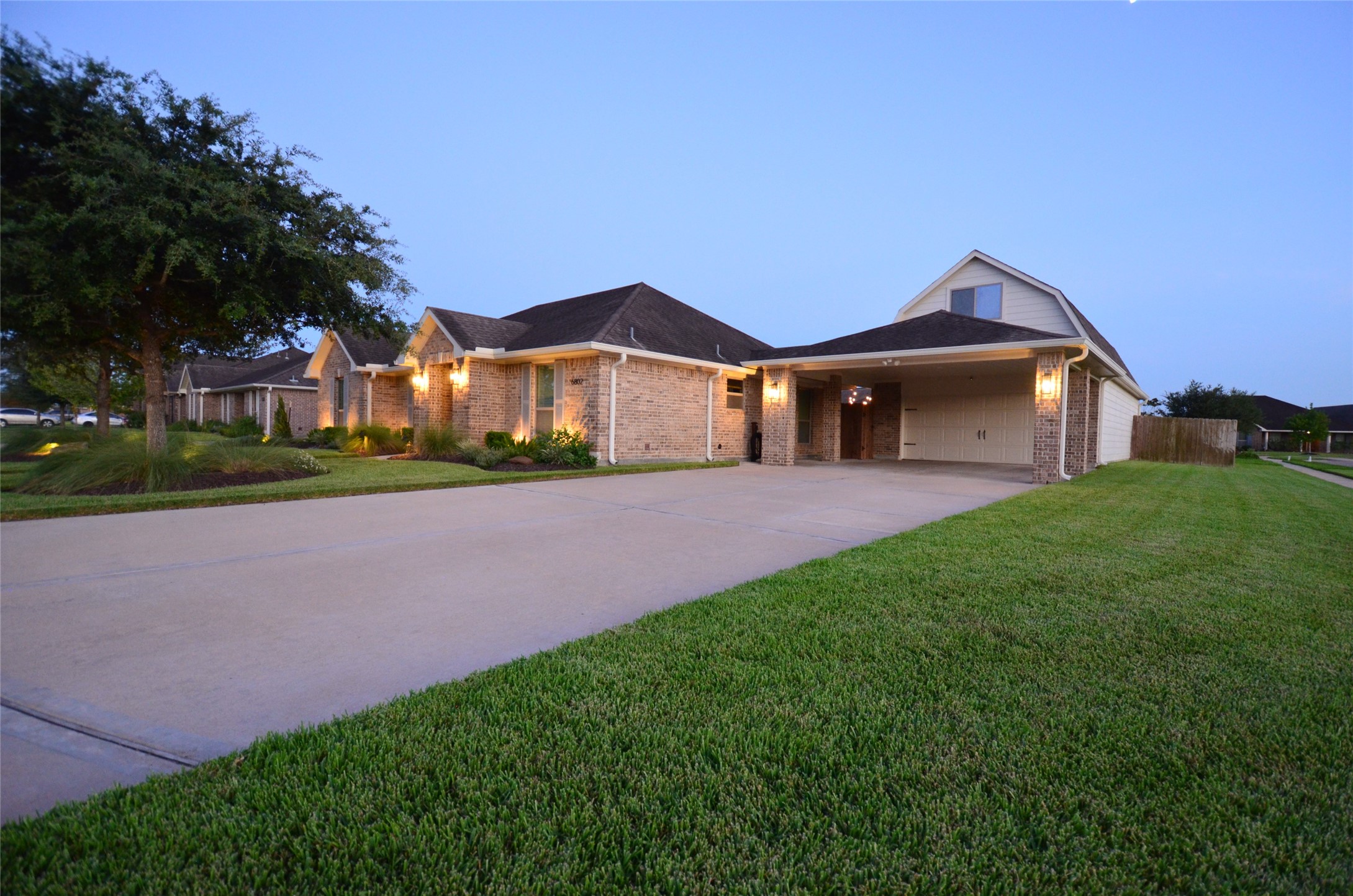 6802 Arlington Drive Property Photo 5