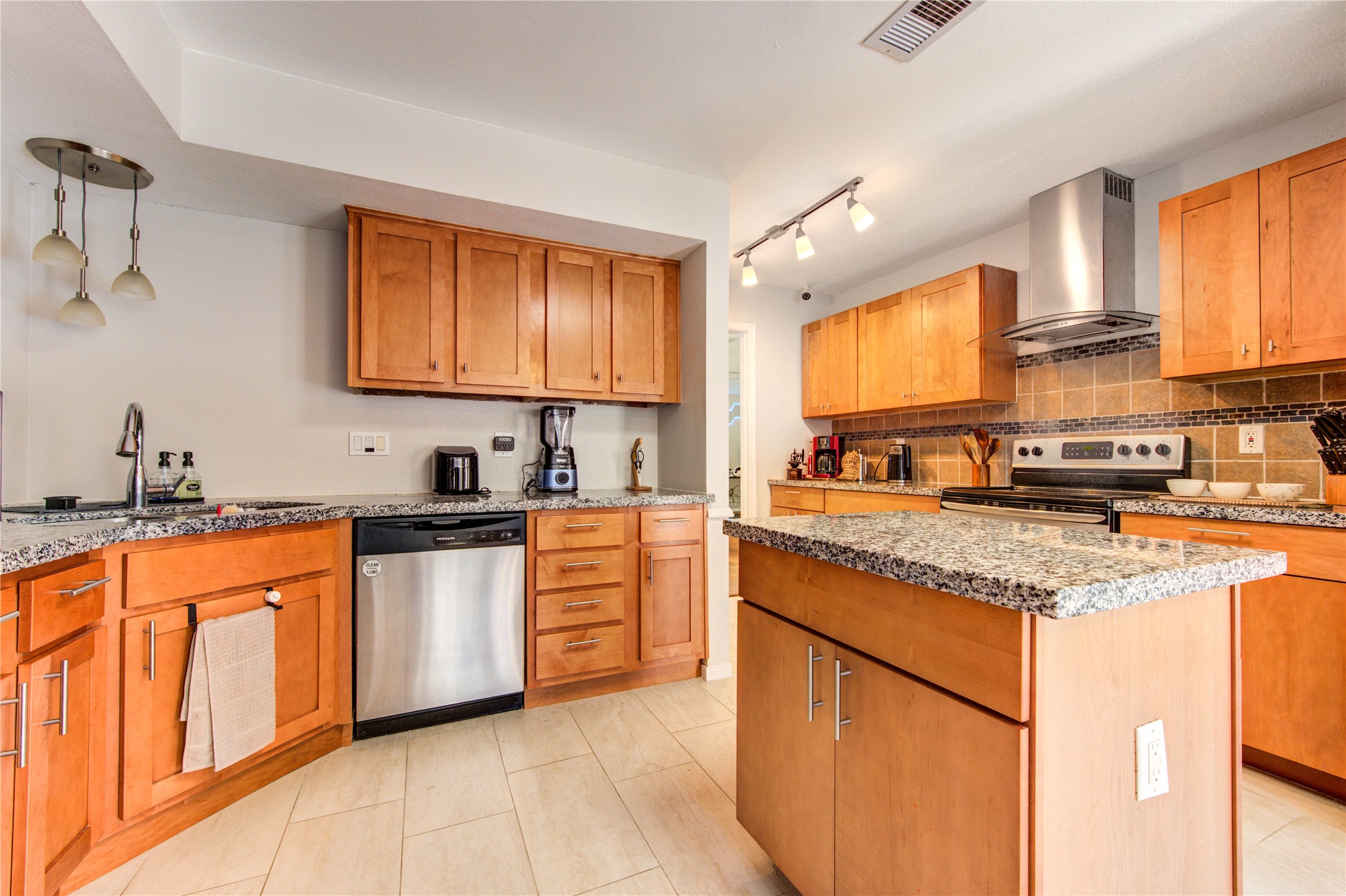 3155 Hazel Park Drive Property Photo 17