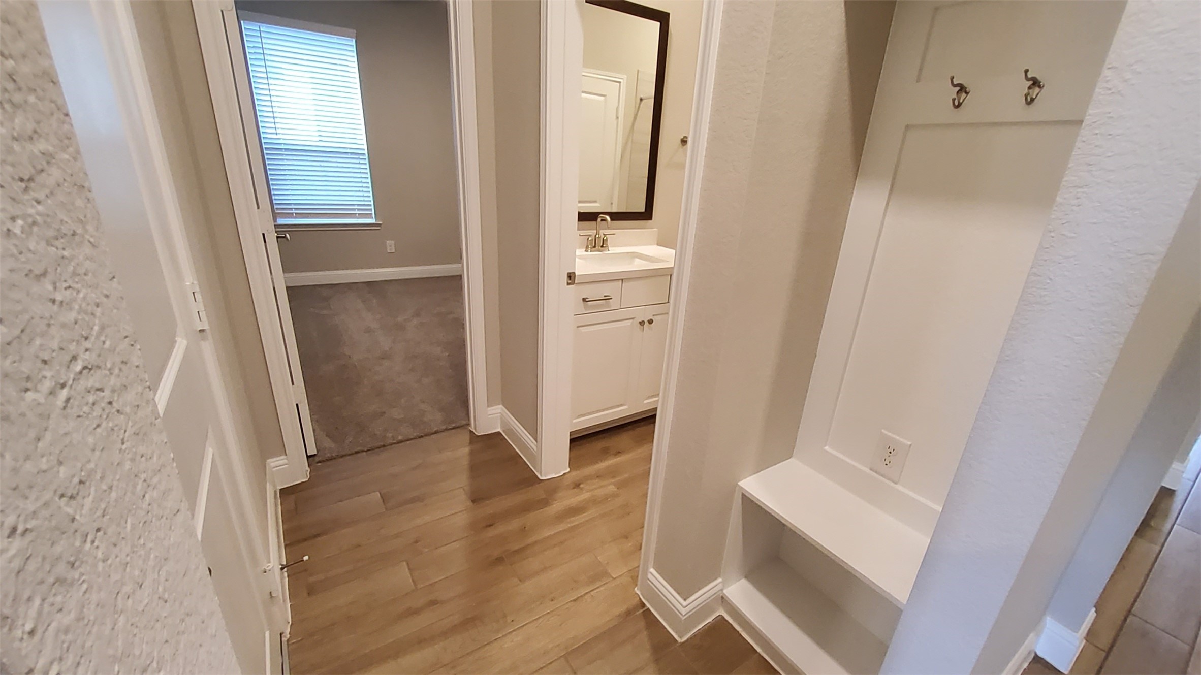 2106 Grapewood Lane Property Photo 12