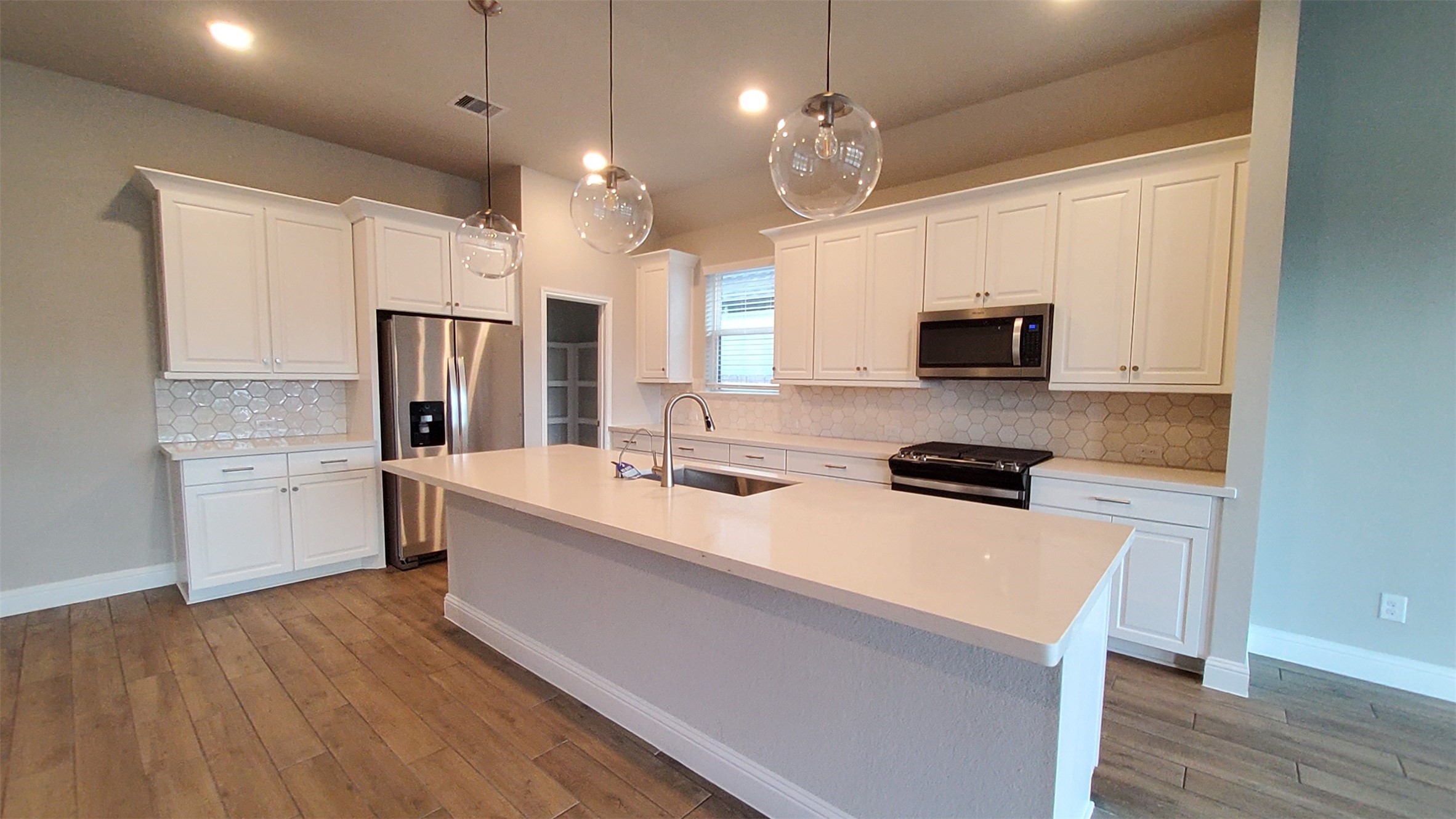 2106 Grapewood Lane Property Photo 19
