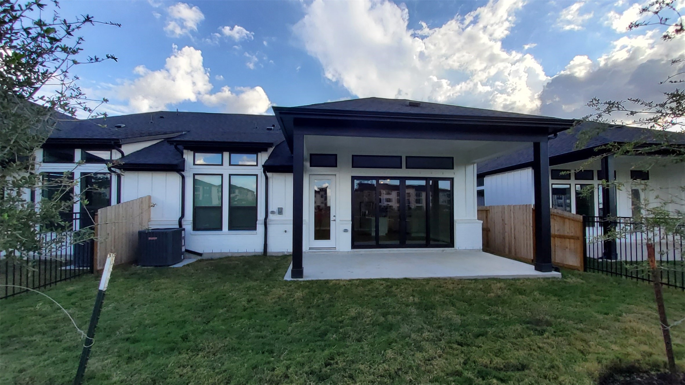 2106 Grapewood Lane Property Photo 41