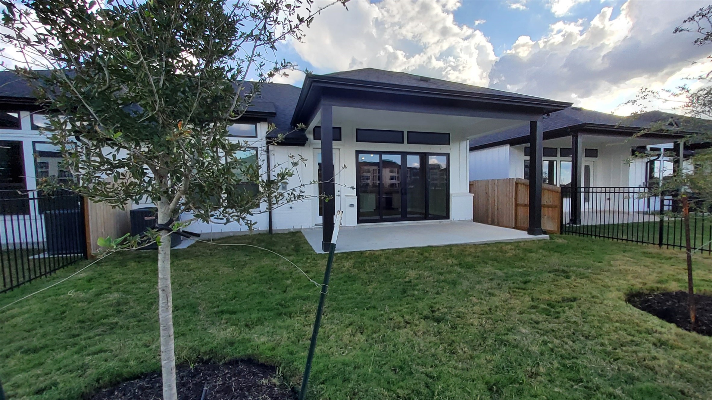 2106 Grapewood Lane Property Photo 43