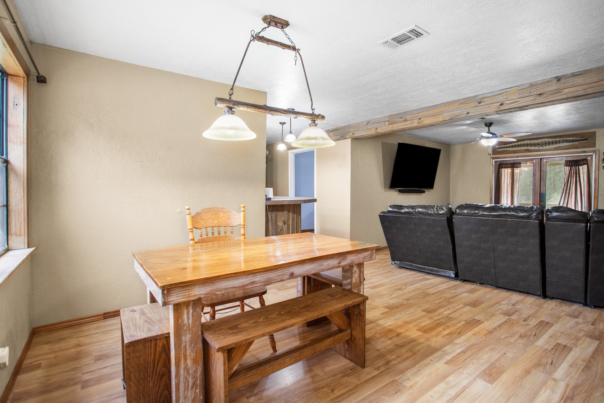 991 Herman Nerren Road Property Photo 7