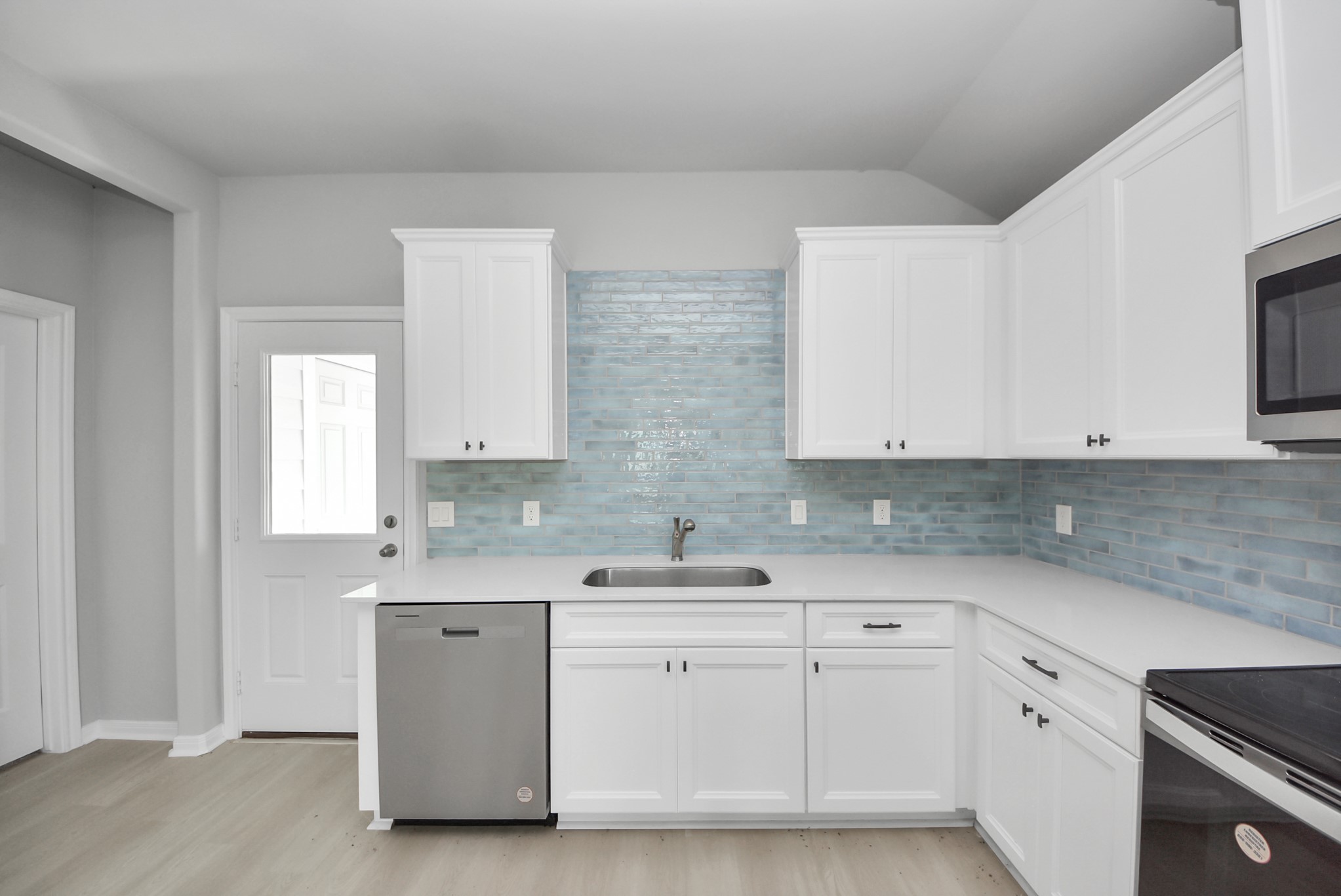 1105 W Bayshore Drive Property Photo 15