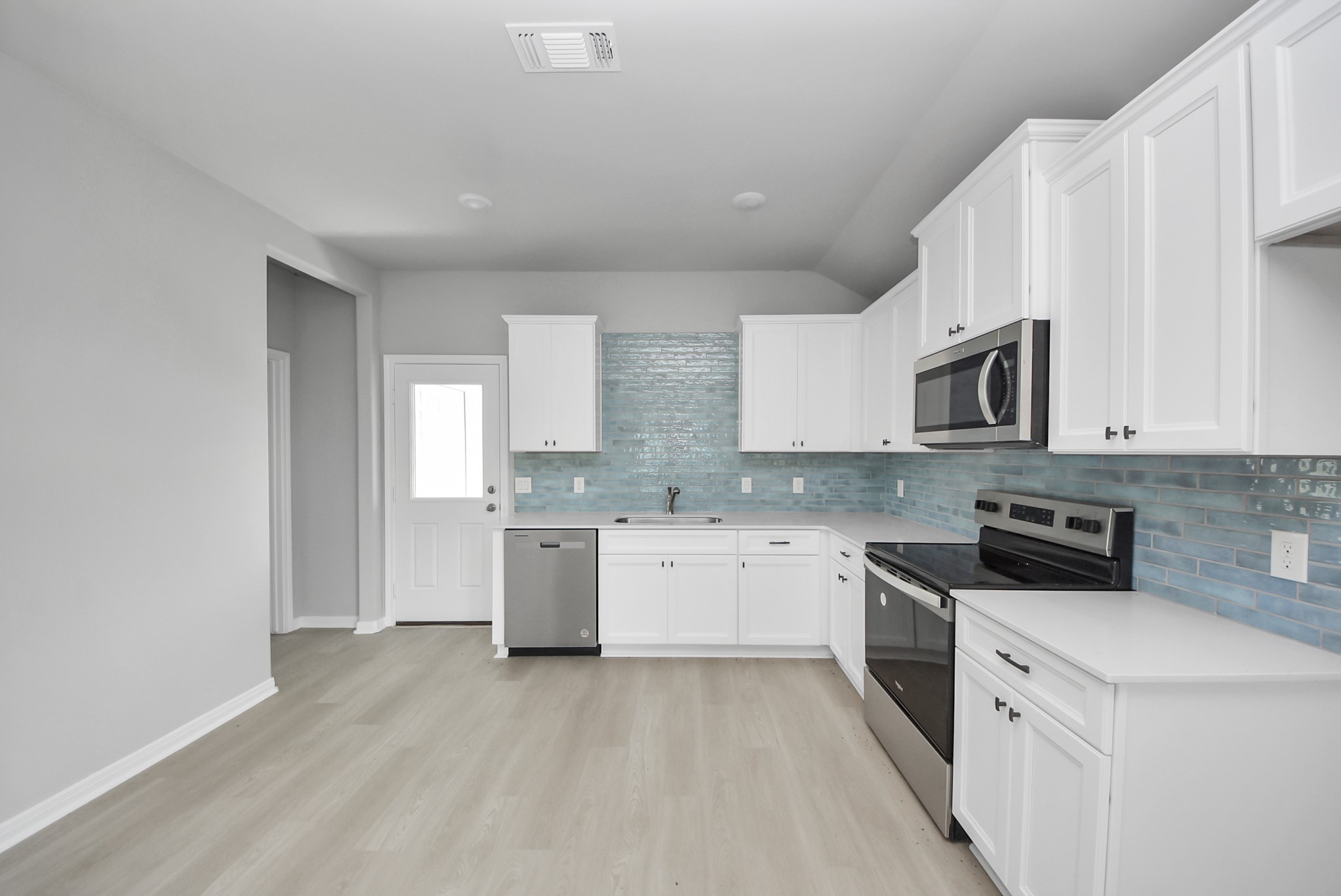 1105 W Bayshore Drive Property Photo 20