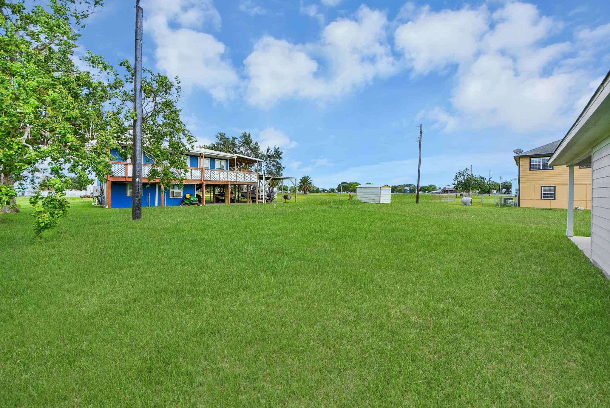 1105 W Bayshore Drive Property Photo 37