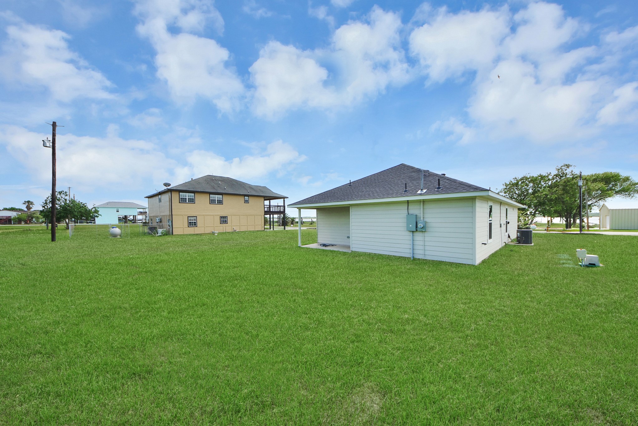 1105 W Bayshore Drive Property Photo 38
