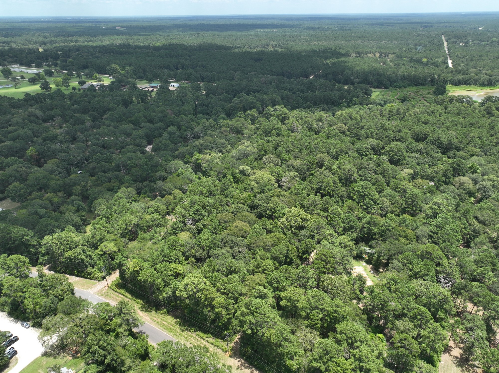 16893 Whippoorwill Road Property Photo 4