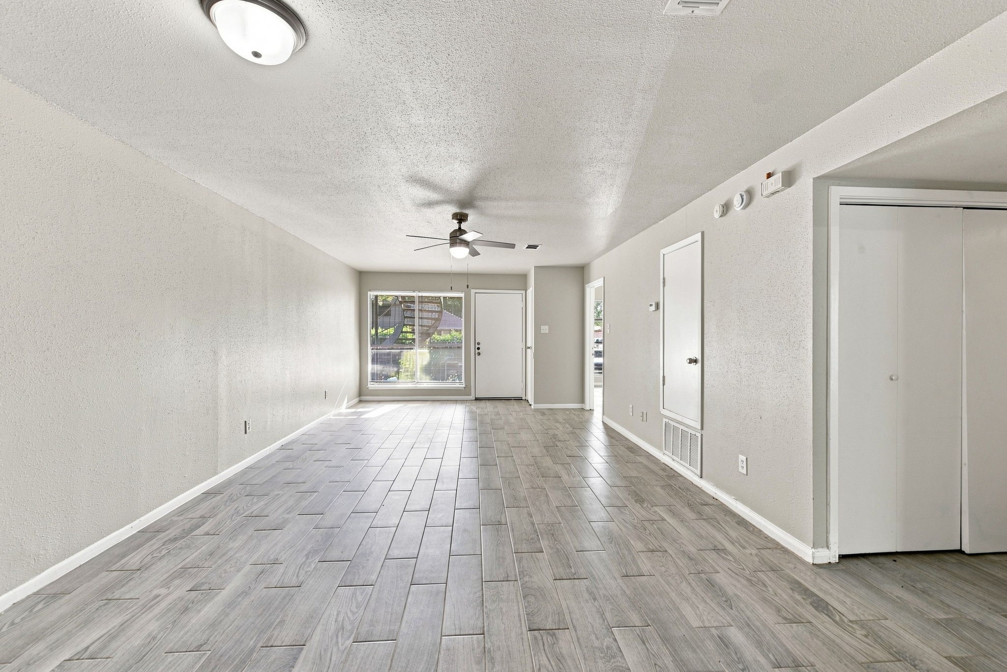 4023 Briarglen Drive 1 Property Photo 4