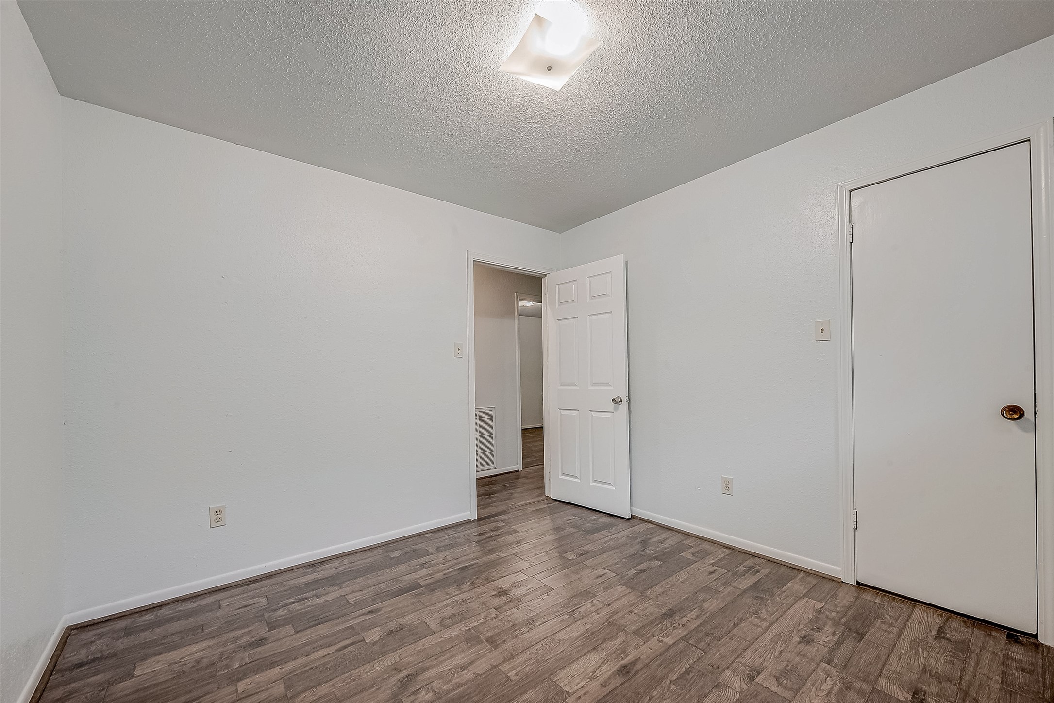 8407 Claiborne Street Property Photo 32