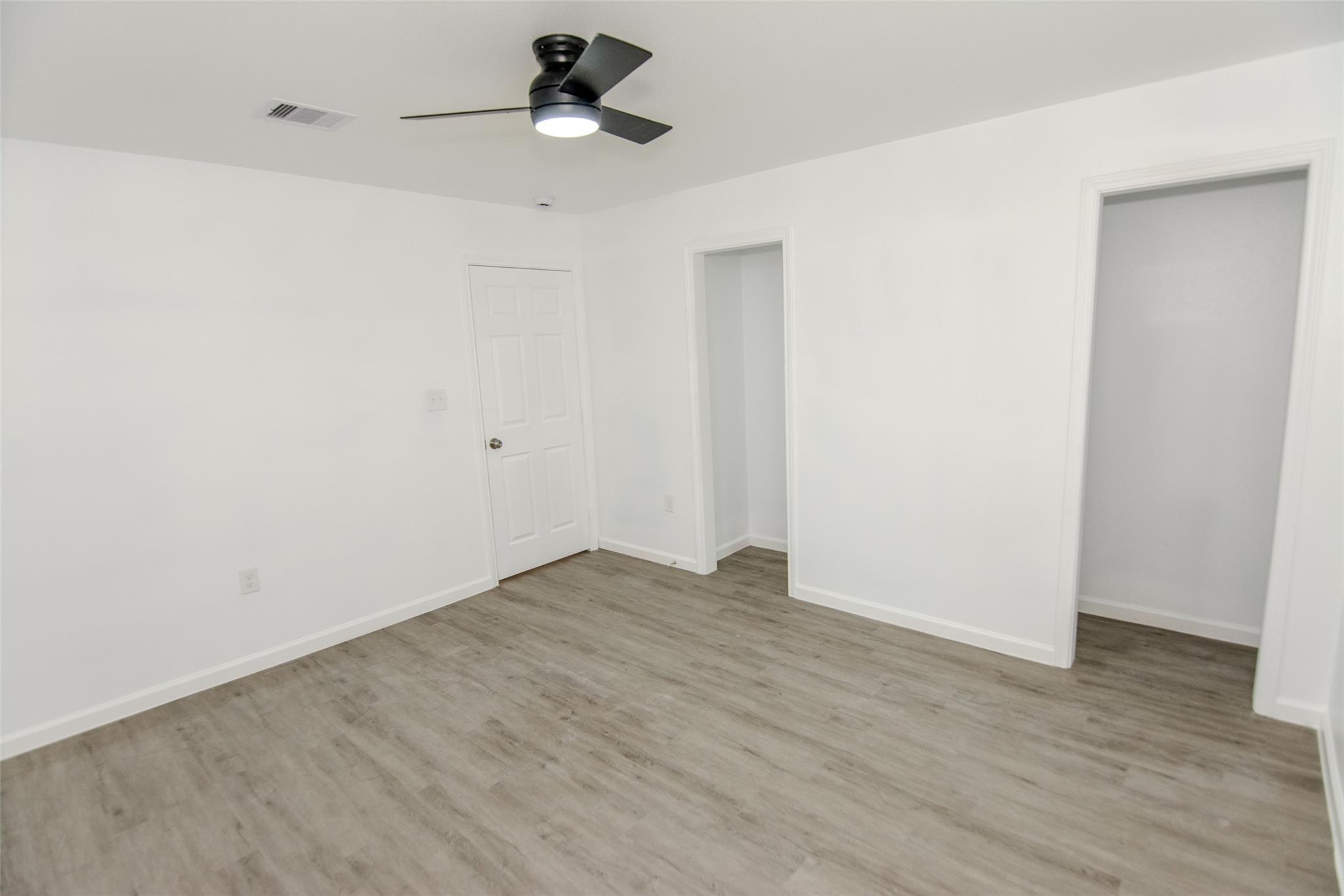 9210 St Lo Road Property Photo 9