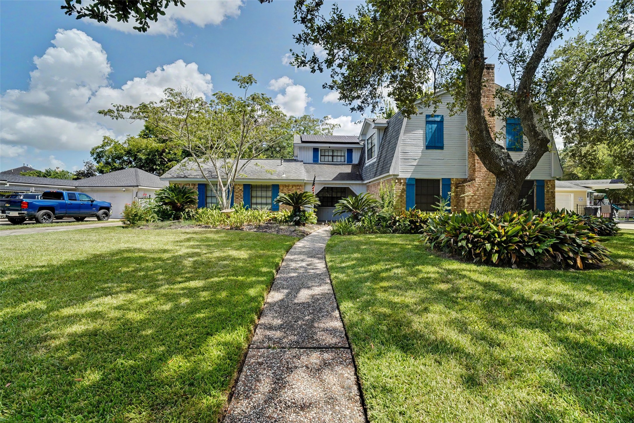 2316 Acacia Street Property Photo