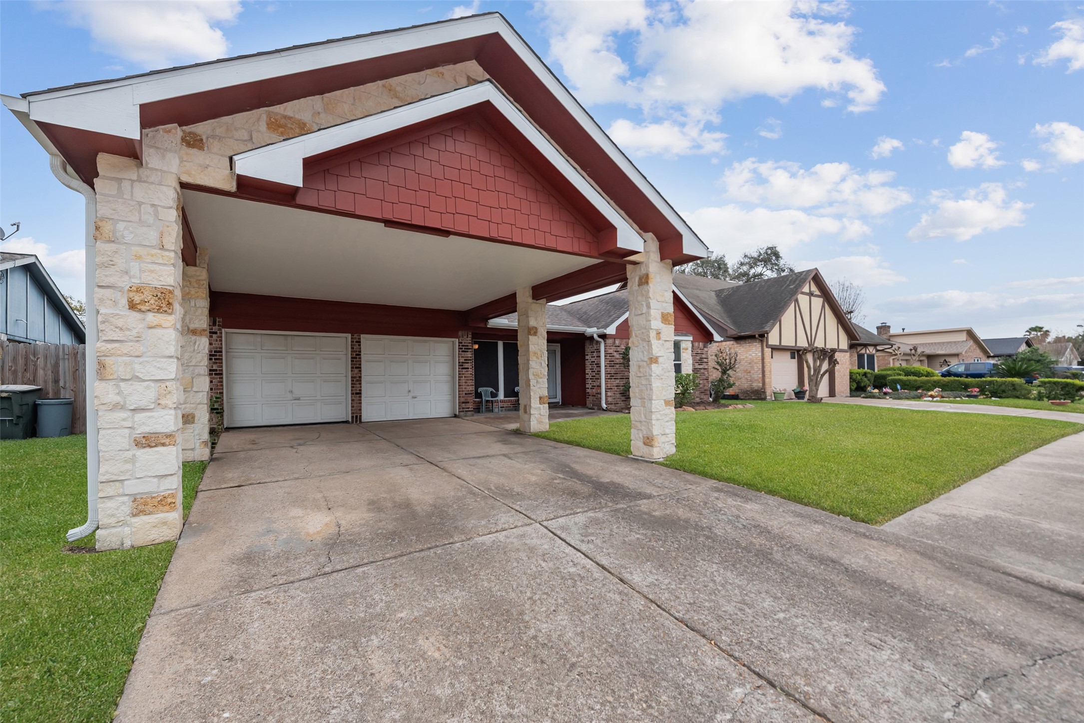 123 Ballantrae Lane Property Photo 1