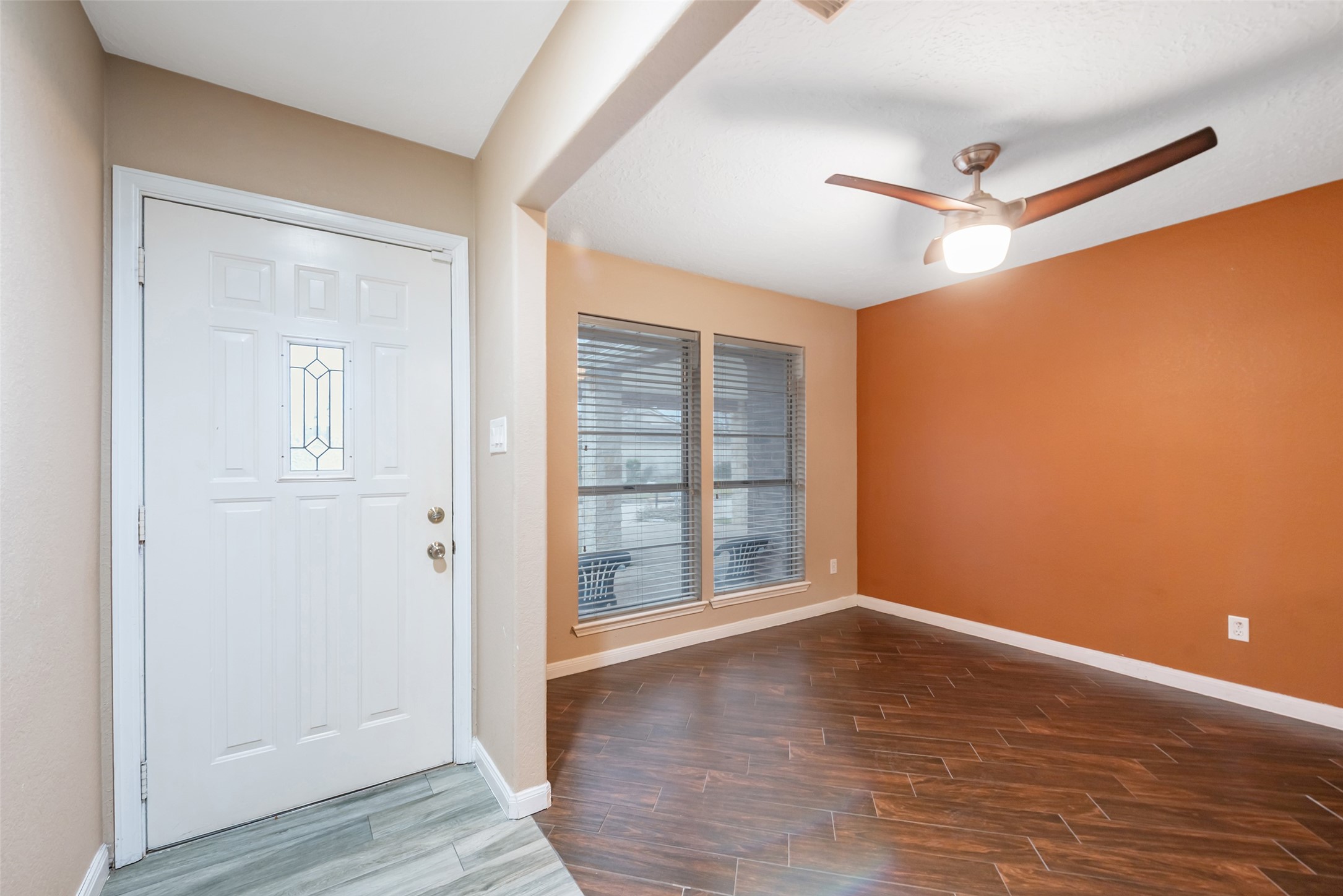 123 Ballantrae Lane Property Photo 3