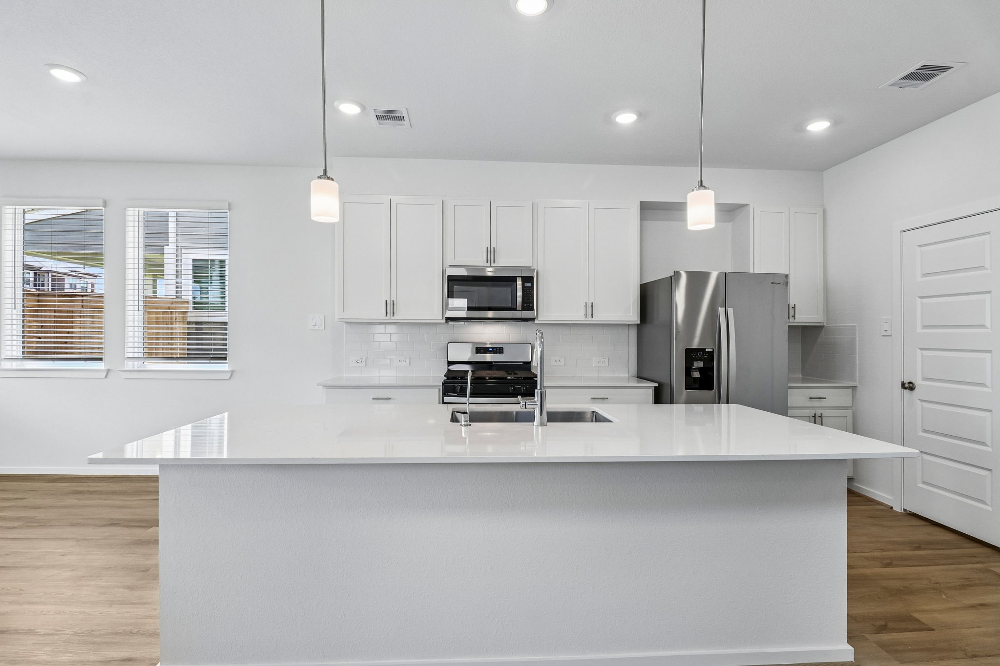 2169 Boardwalk Lane Property Photo 1