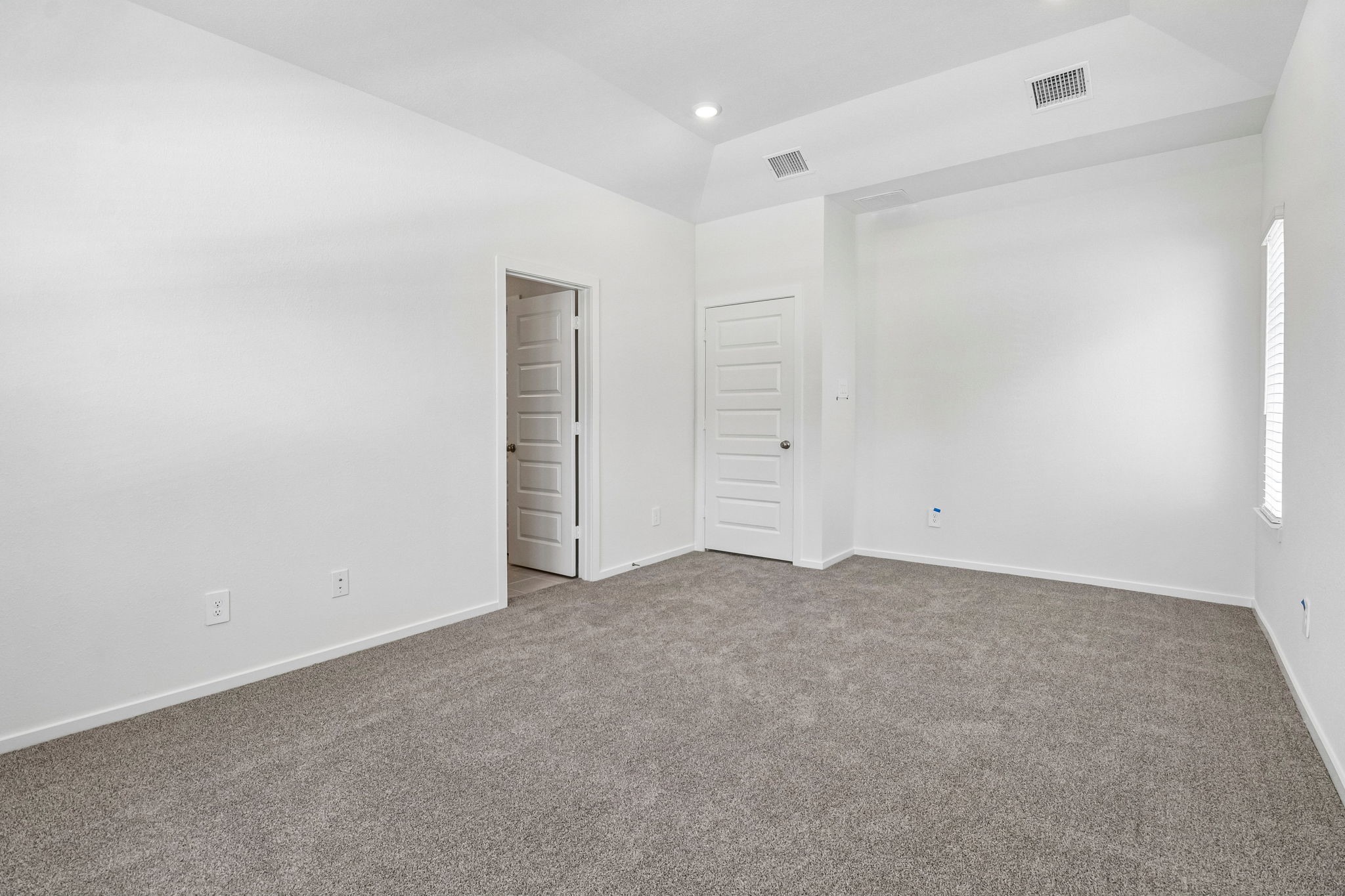 2169 Boardwalk Lane Property Photo 18