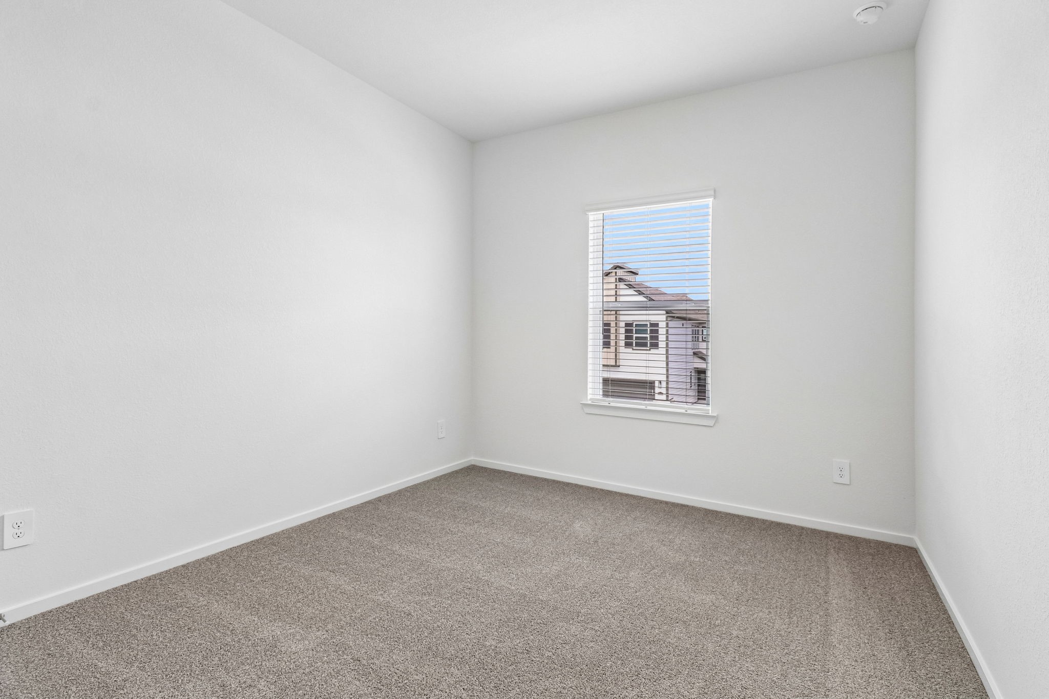 2169 Boardwalk Lane Property Photo 26