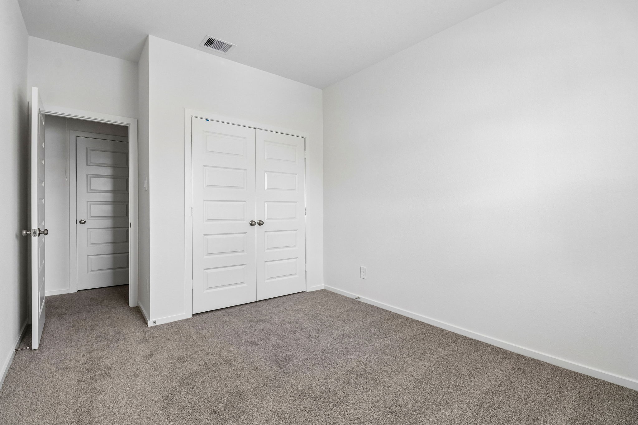 2169 Boardwalk Lane Property Photo 27