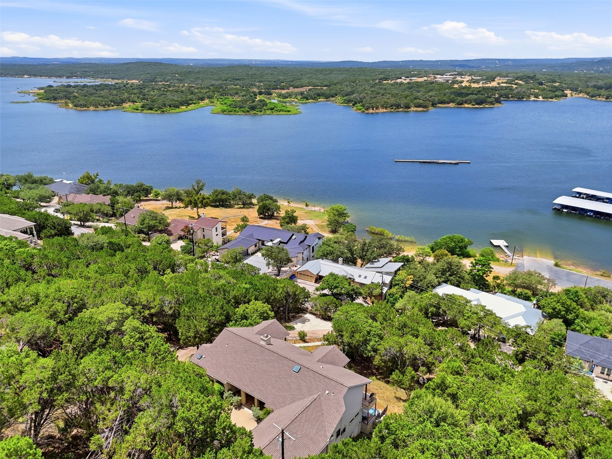 6103 Lakeshore Drive Property Photo