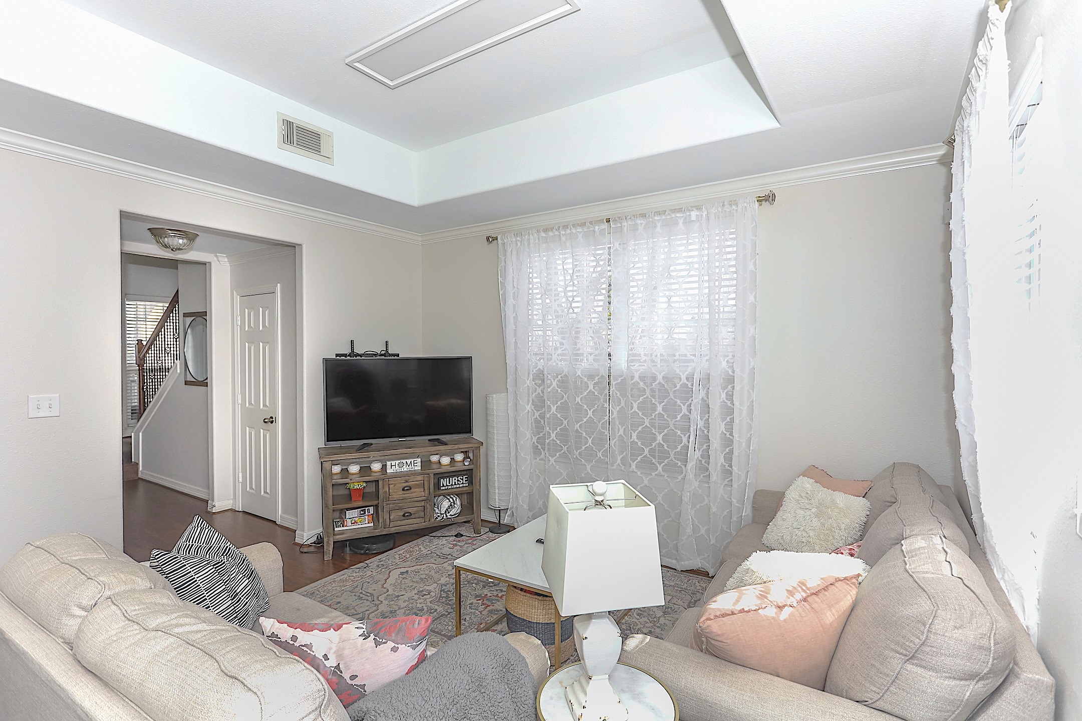 2616 Detering Street Property Photo 4