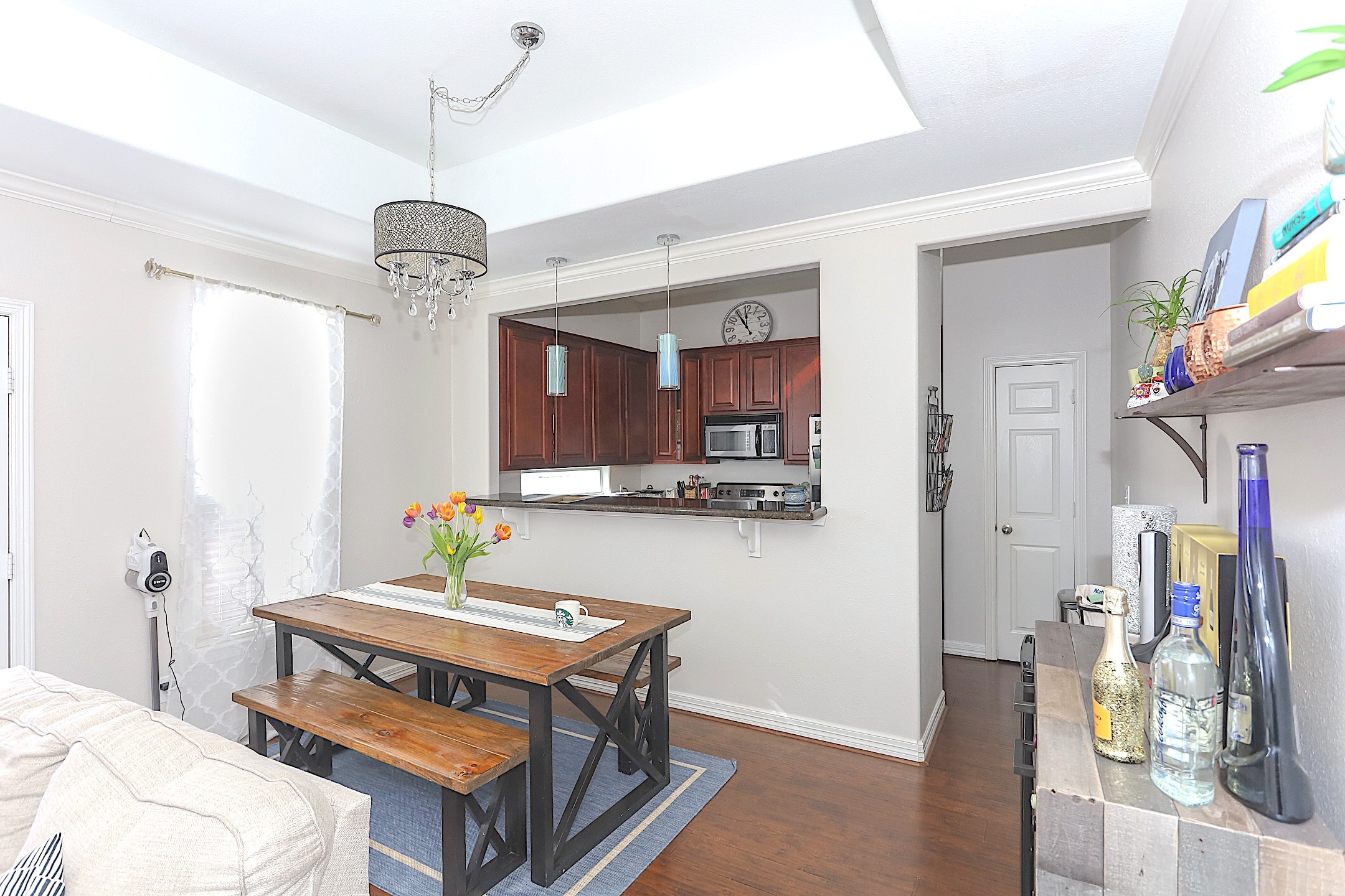 2616 Detering Street Property Photo 5