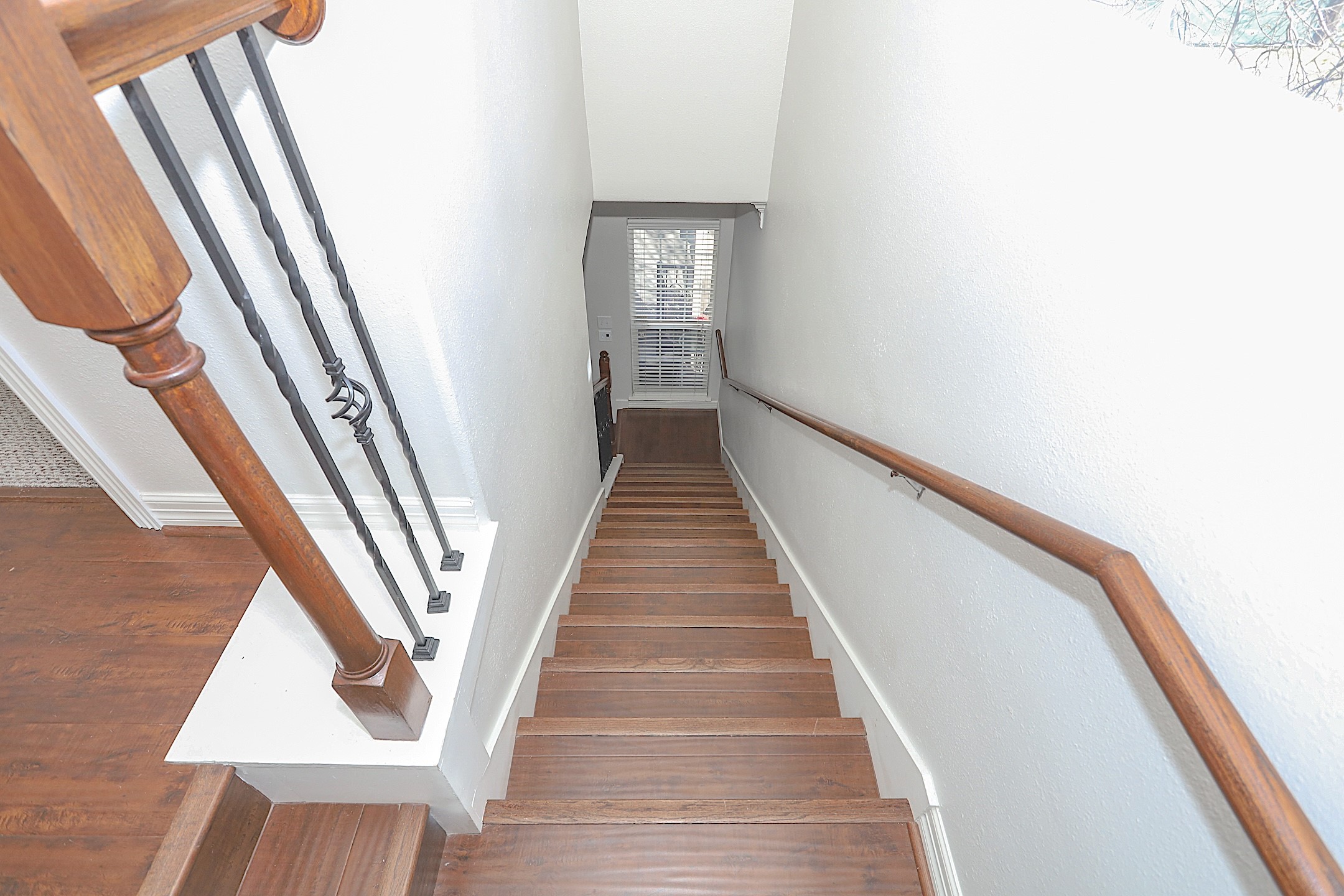 2616 Detering Street Property Photo 10