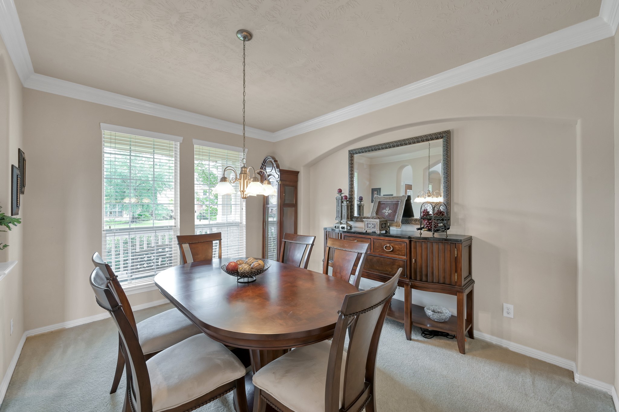 8222 Edenwood Drive Property Photo 6