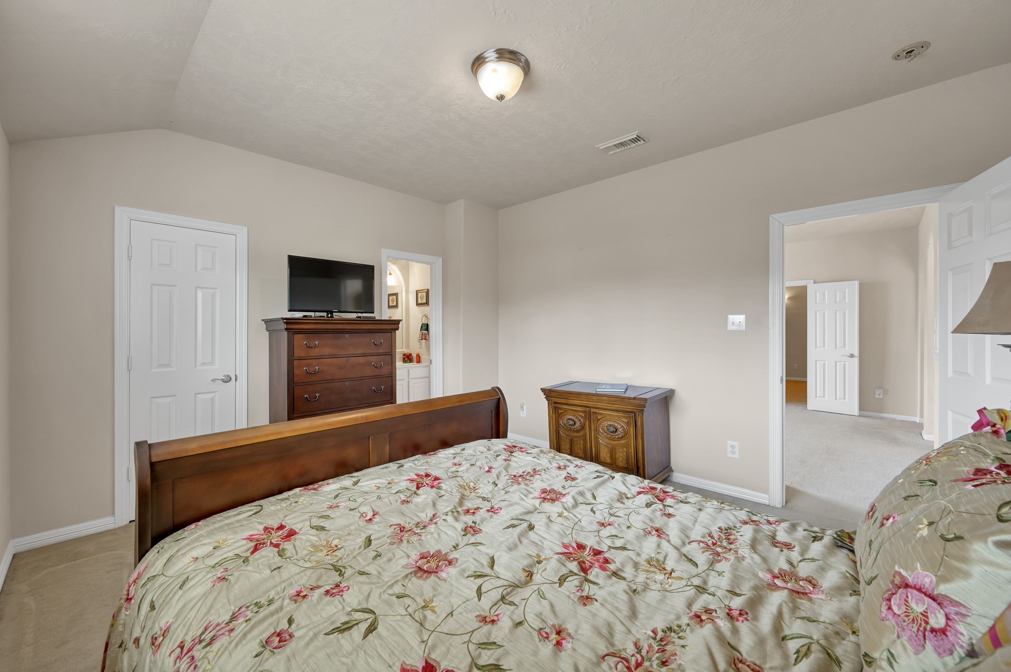 8222 Edenwood Drive Property Photo 26